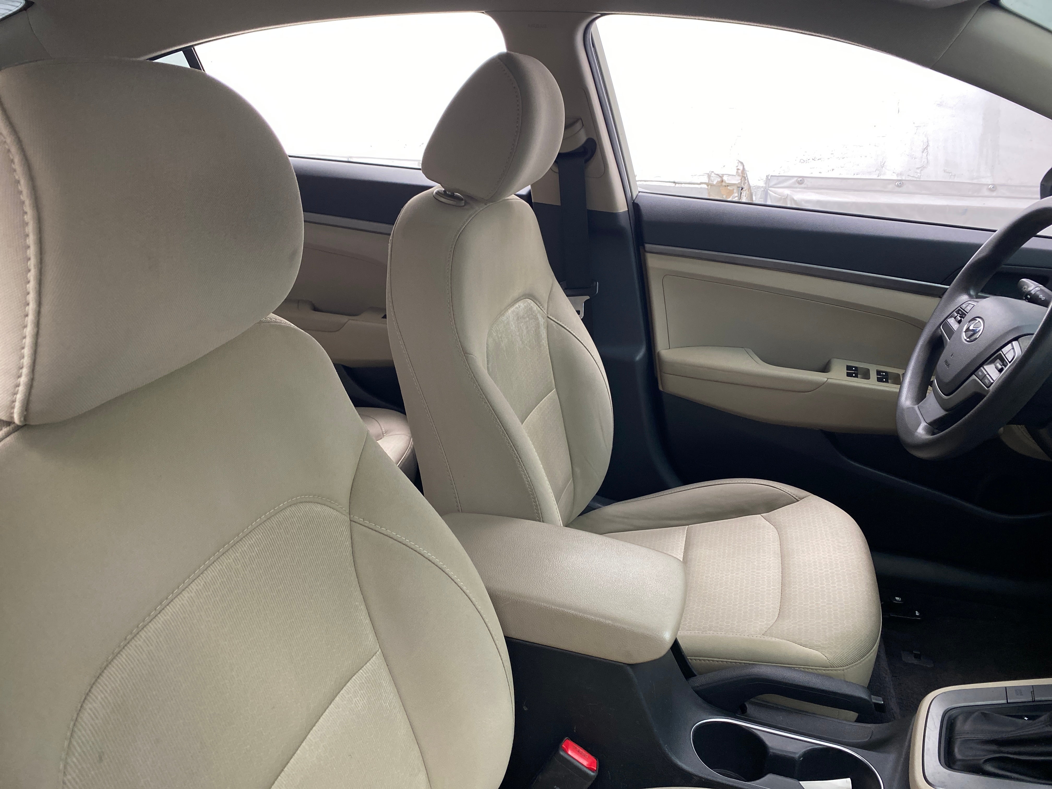 2017 Hyundai Elantra SE 2