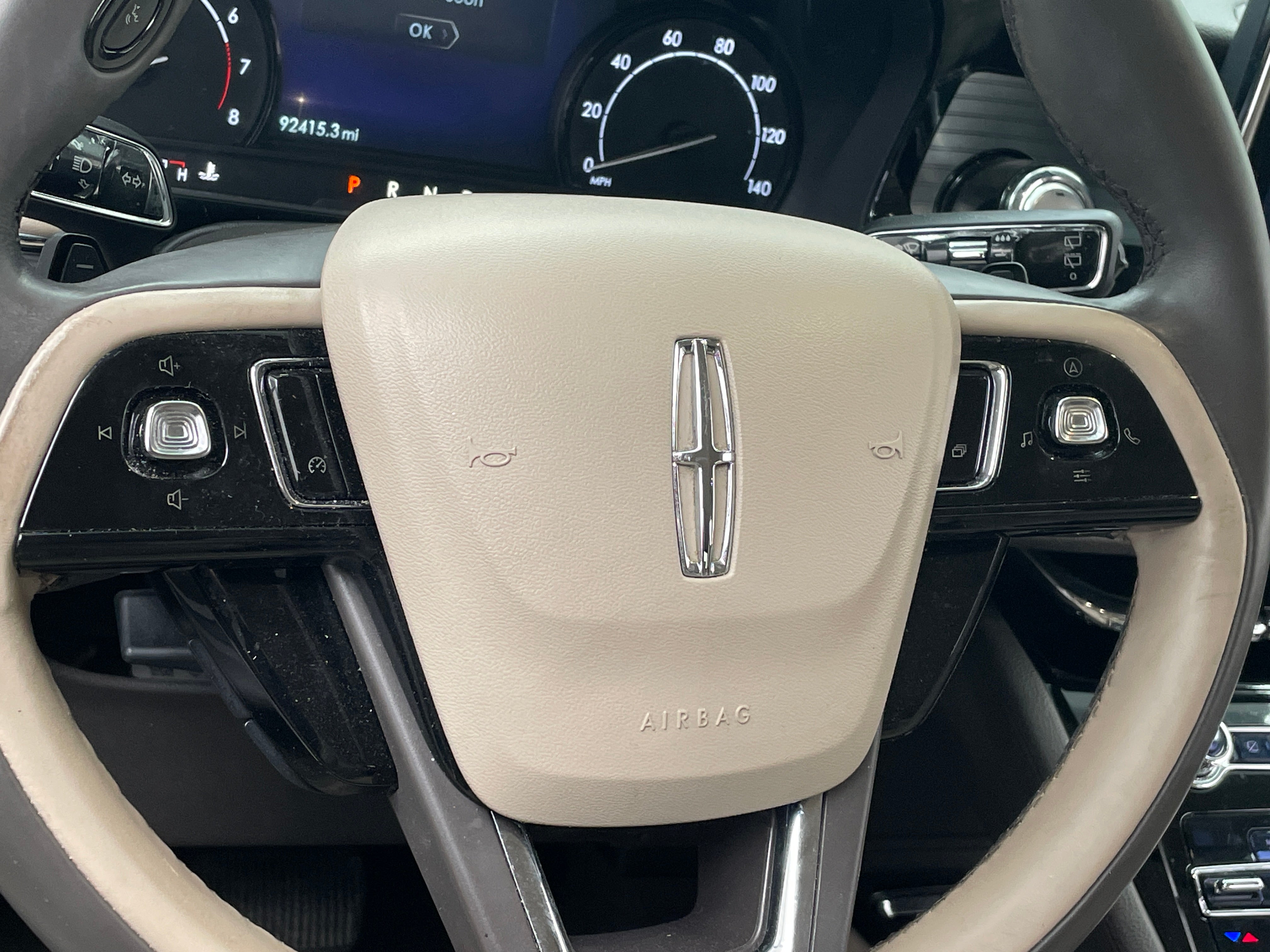 2020 Lincoln Corsair  4