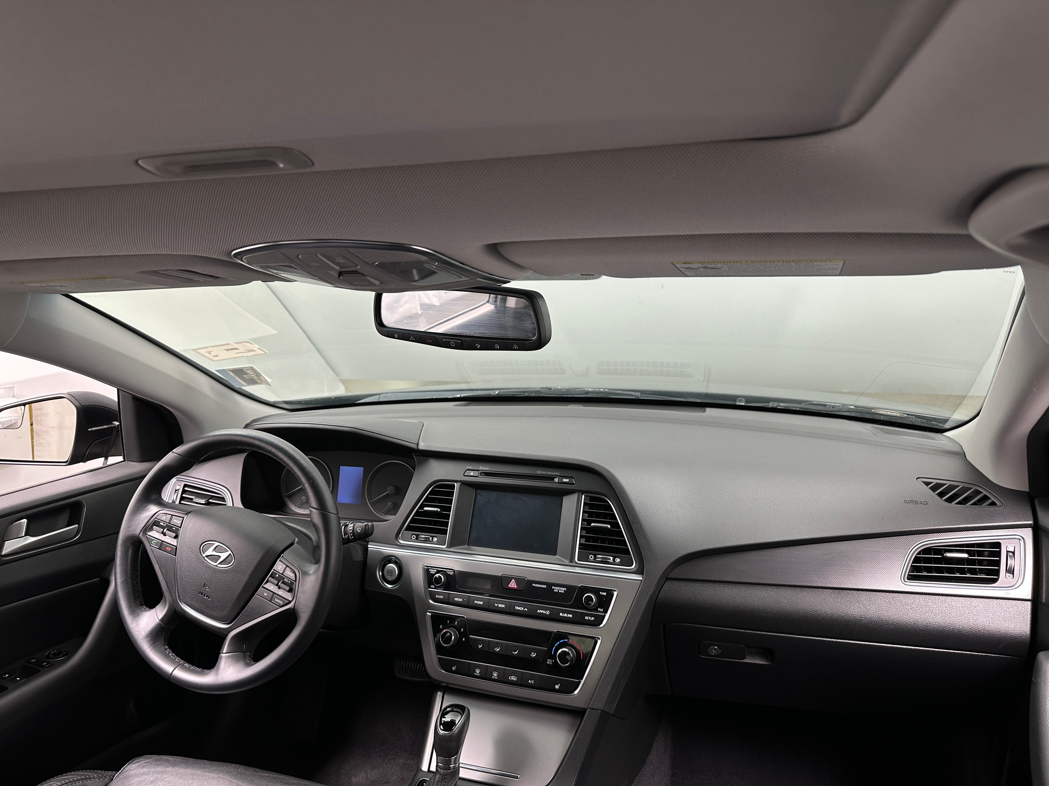 2017 Hyundai Sonata Sport 3