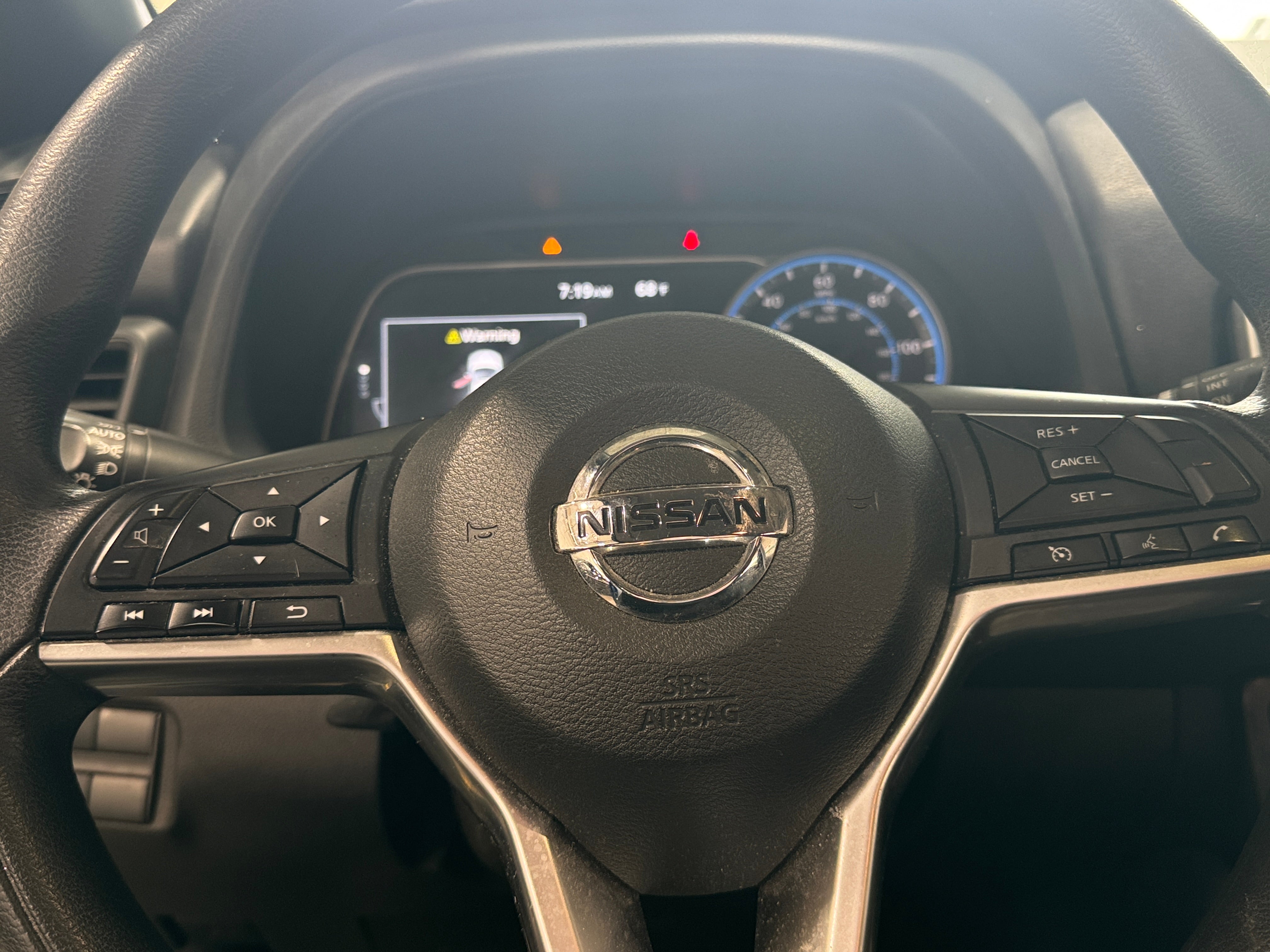 2020 Nissan Leaf S 5
