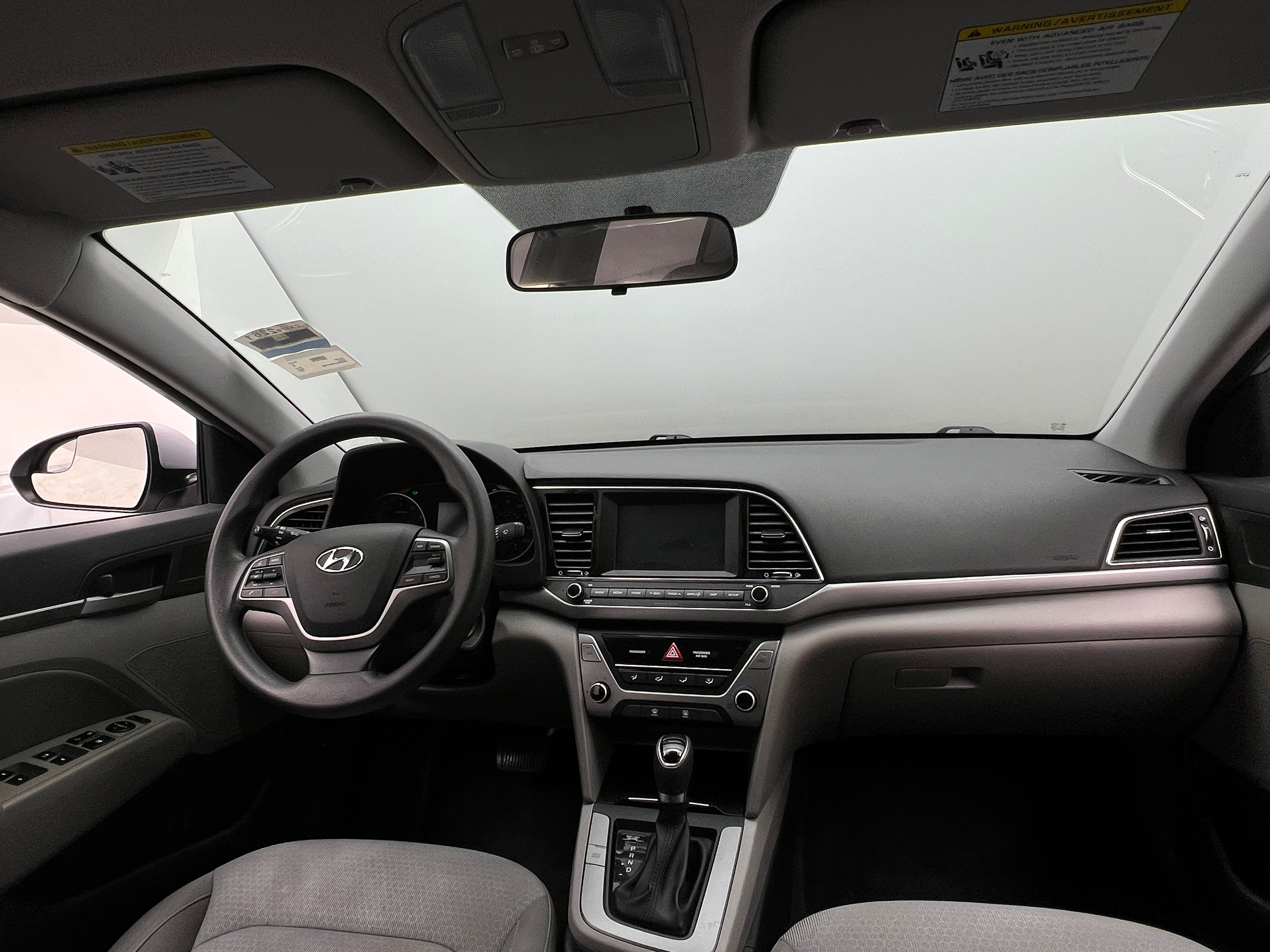 2017 Hyundai Elantra SE 3