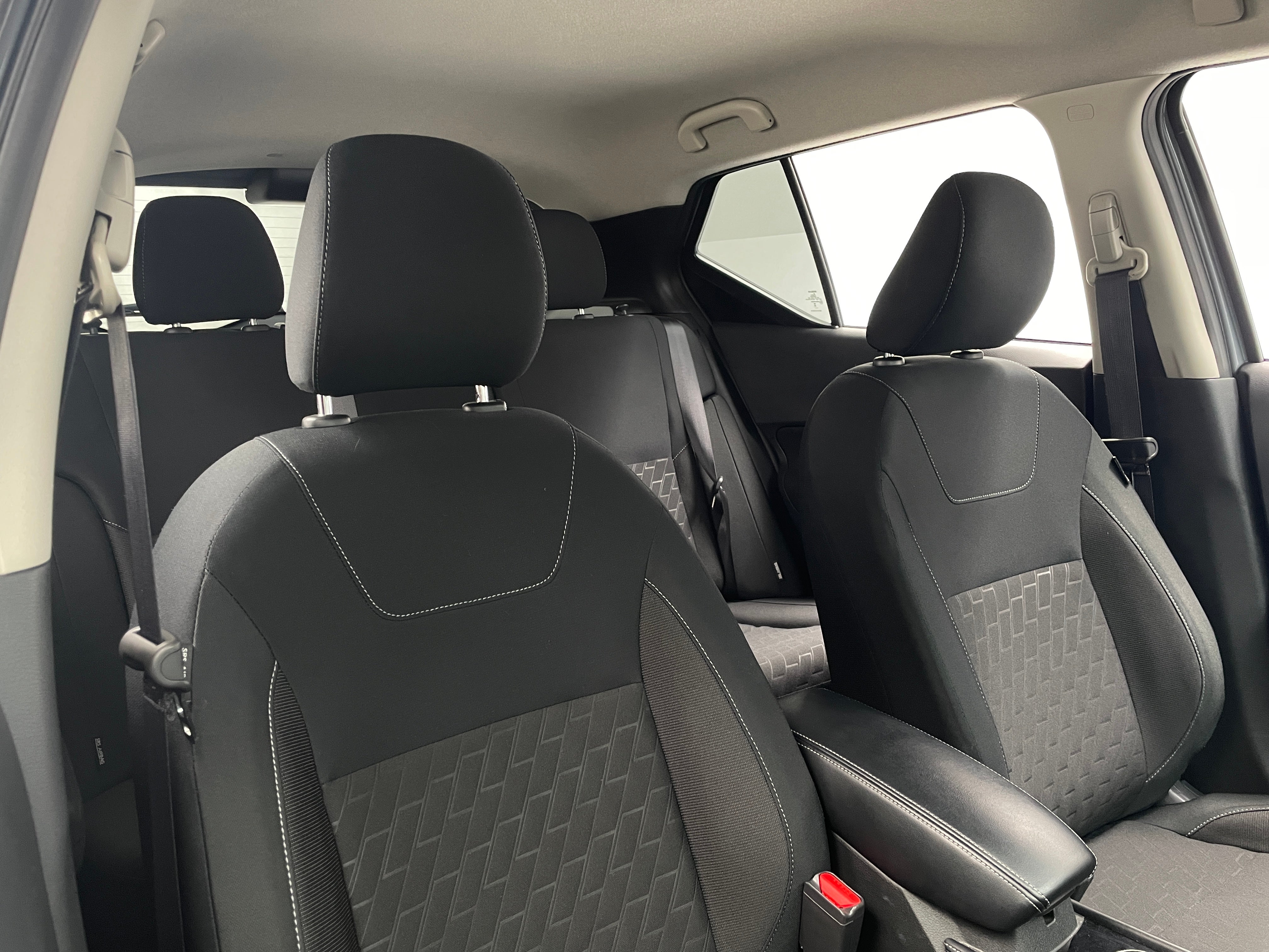 2024 Nissan Kicks SV 2