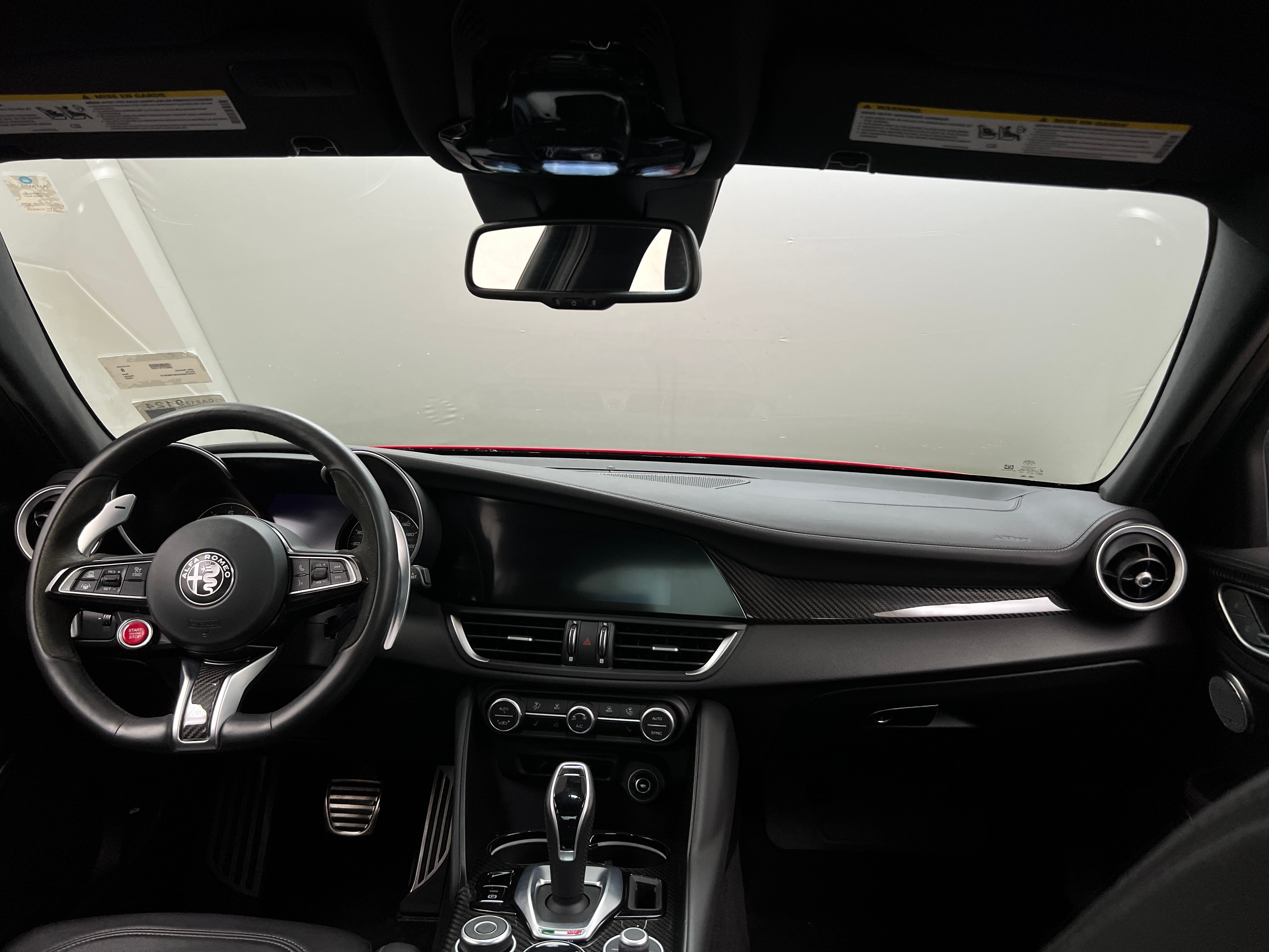 2022 Alfa Romeo Giulia Quadrifoglio 2