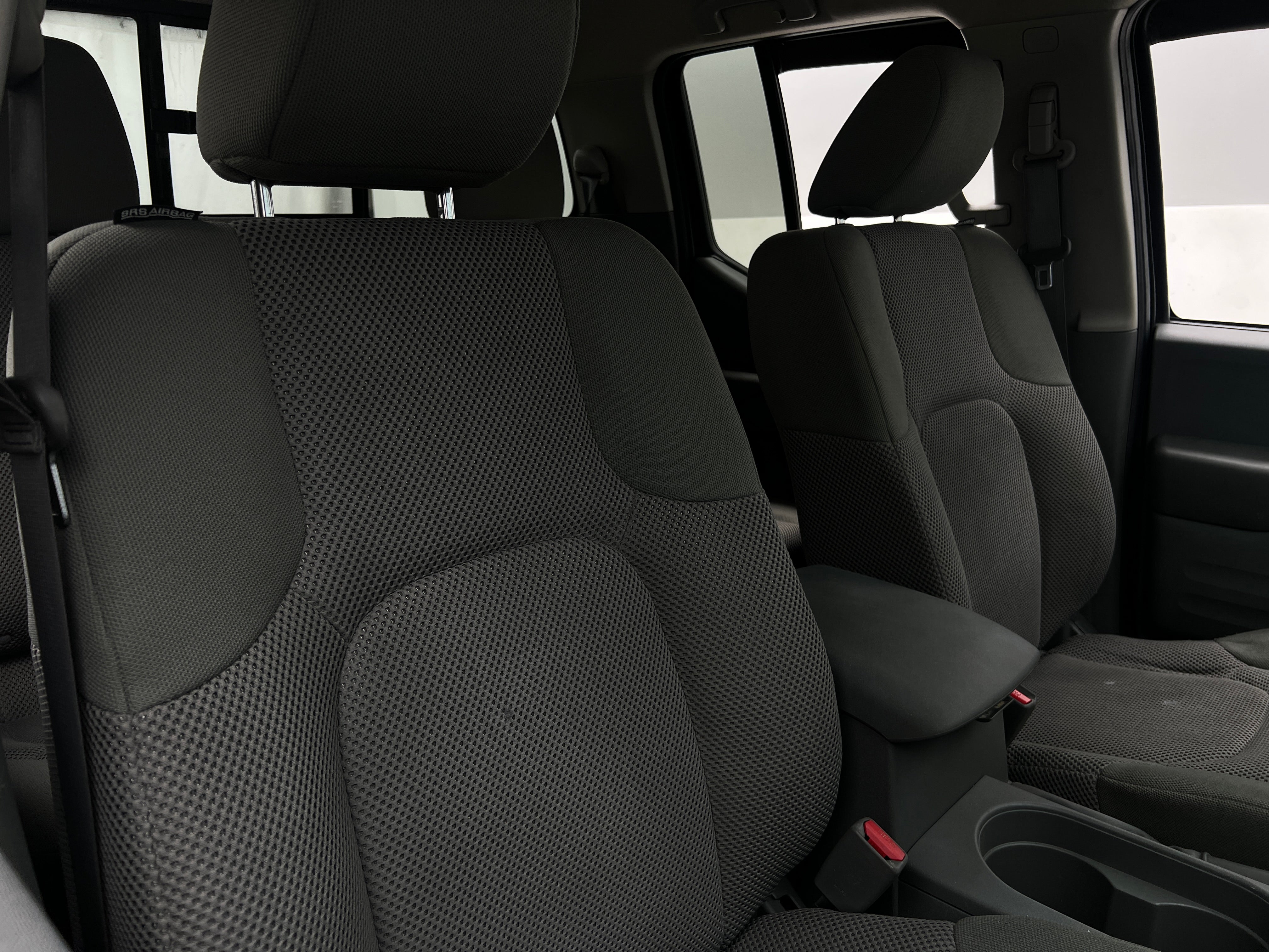 2020 Nissan Frontier SV 2