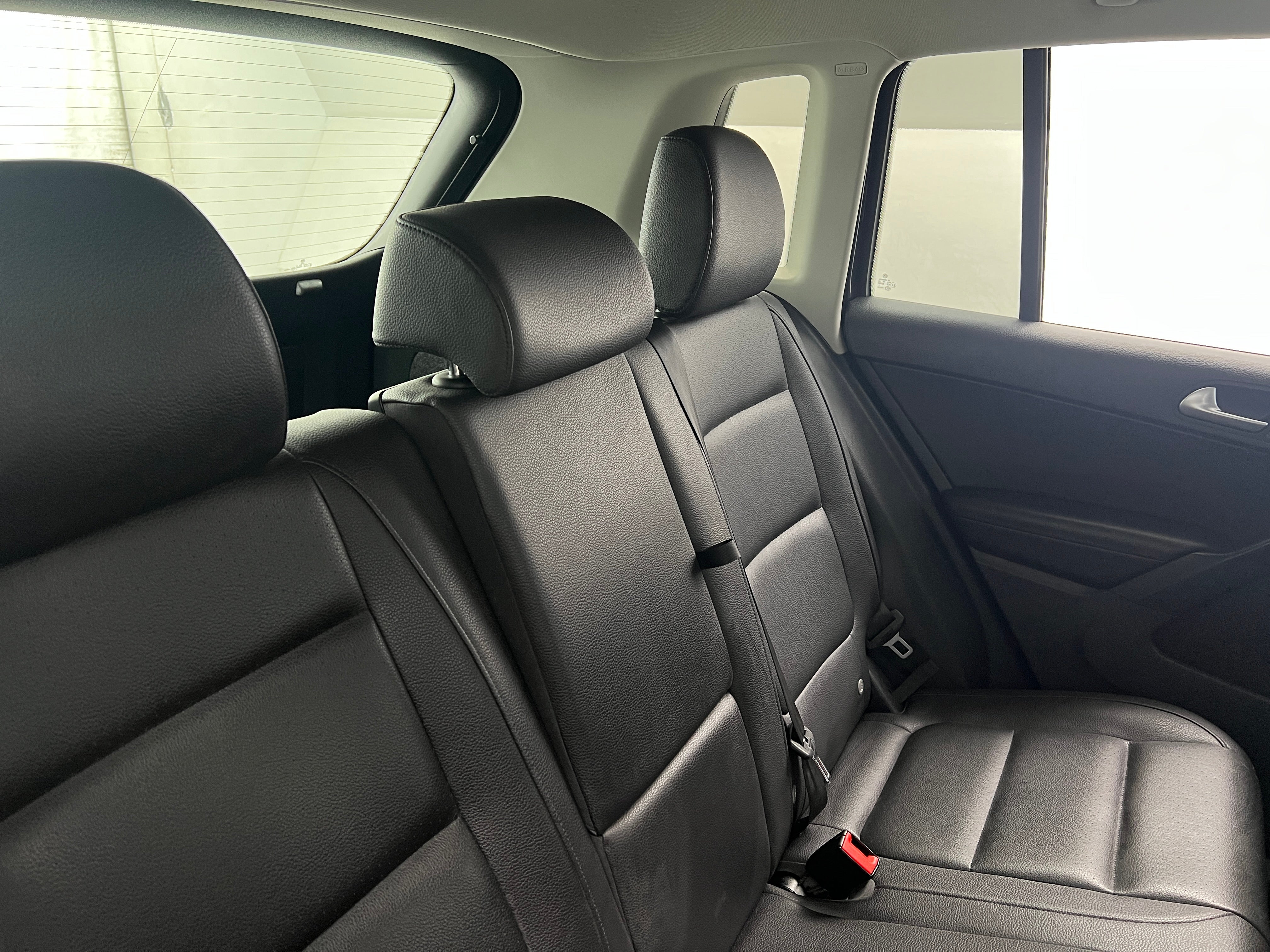 2016 Volkswagen Tiguan 2.0T 6