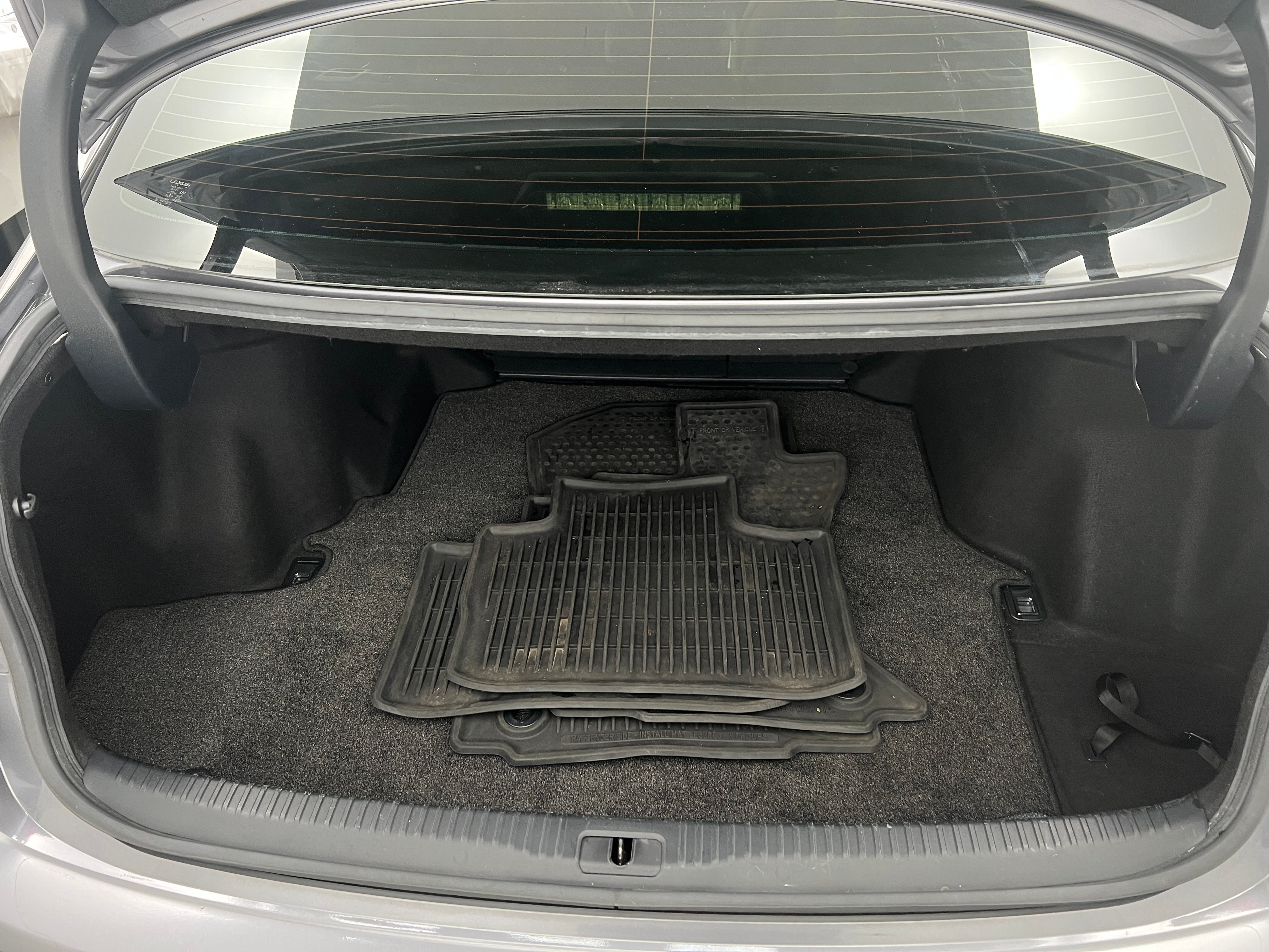 2016 Lexus IS 300 6
