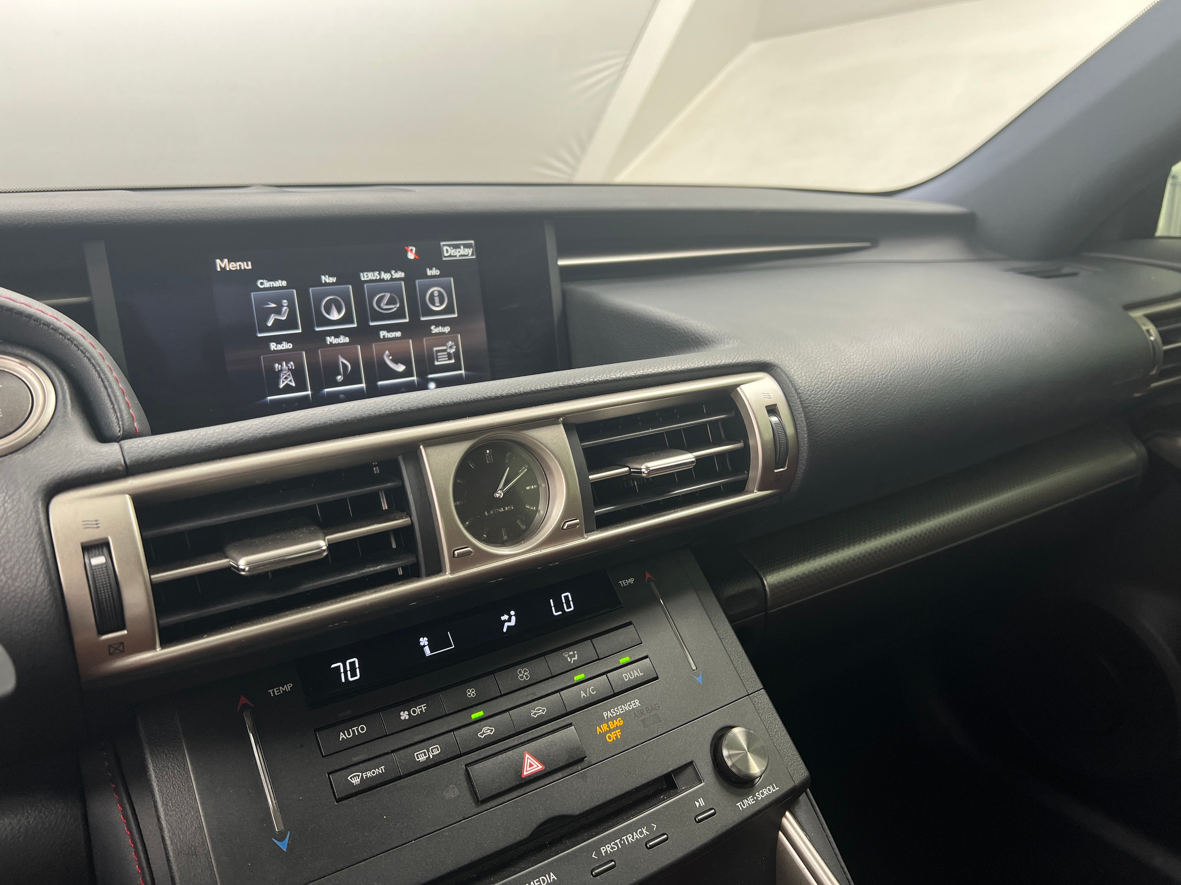 2016 Lexus IS 300 3