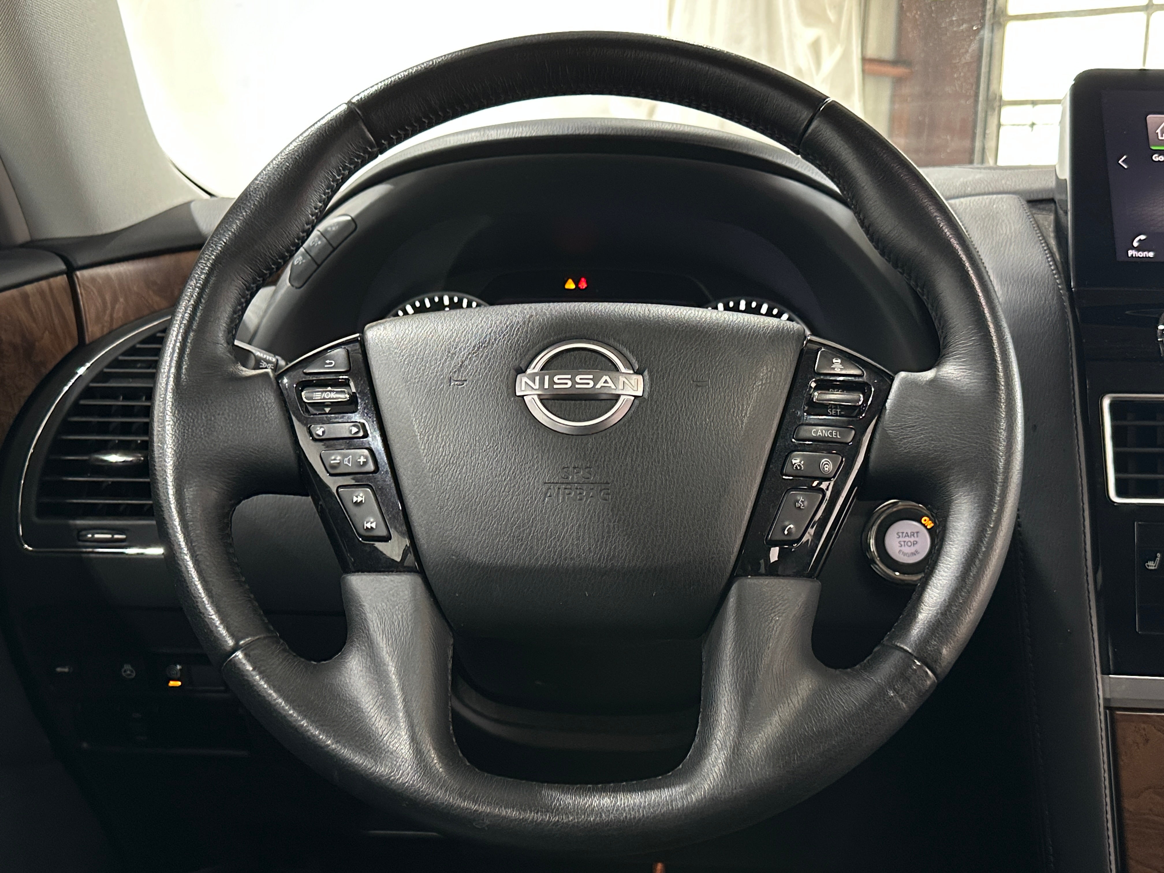 2023 Nissan Armada SL 4
