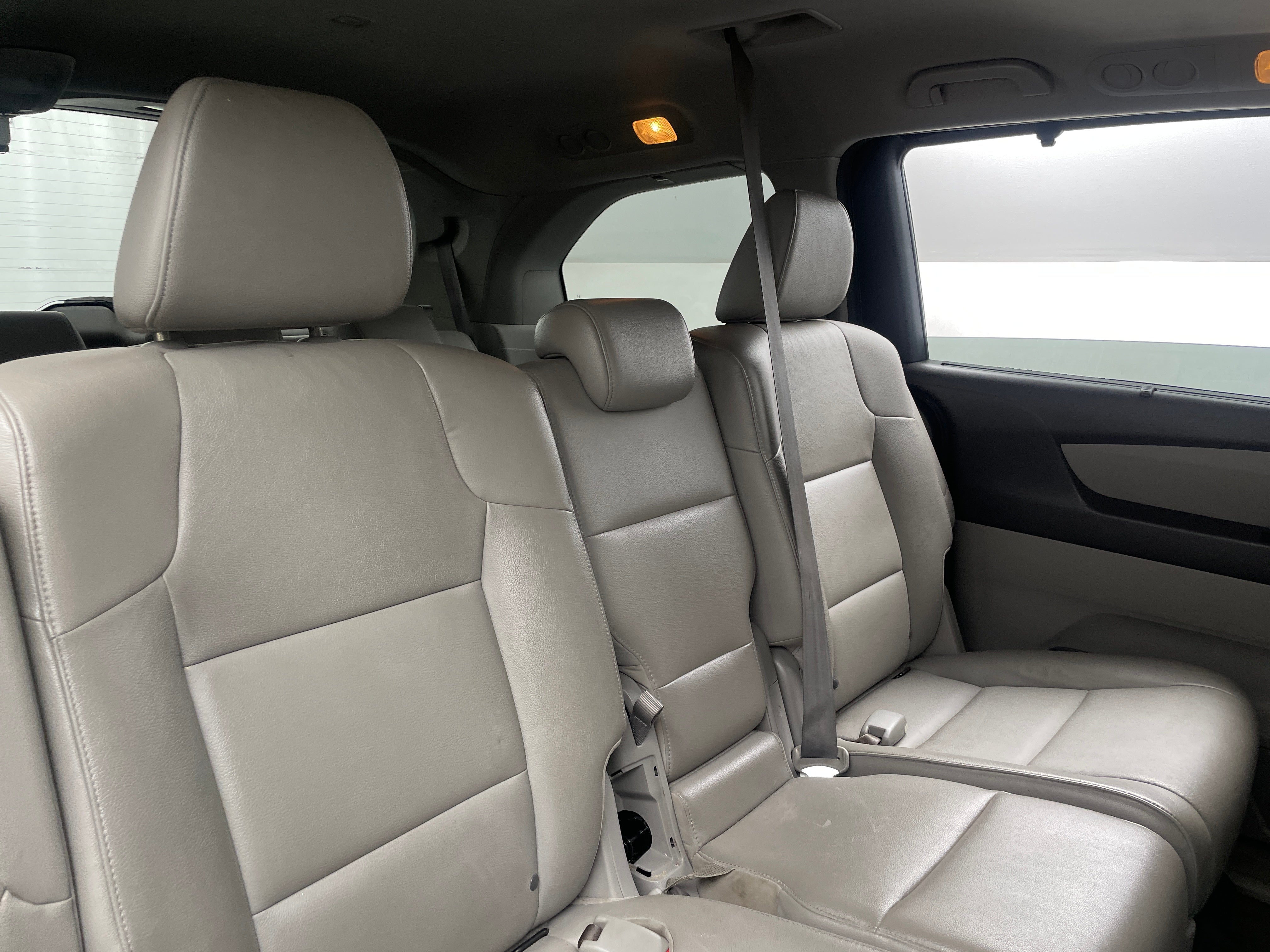 2016 Honda Odyssey EX-L 5