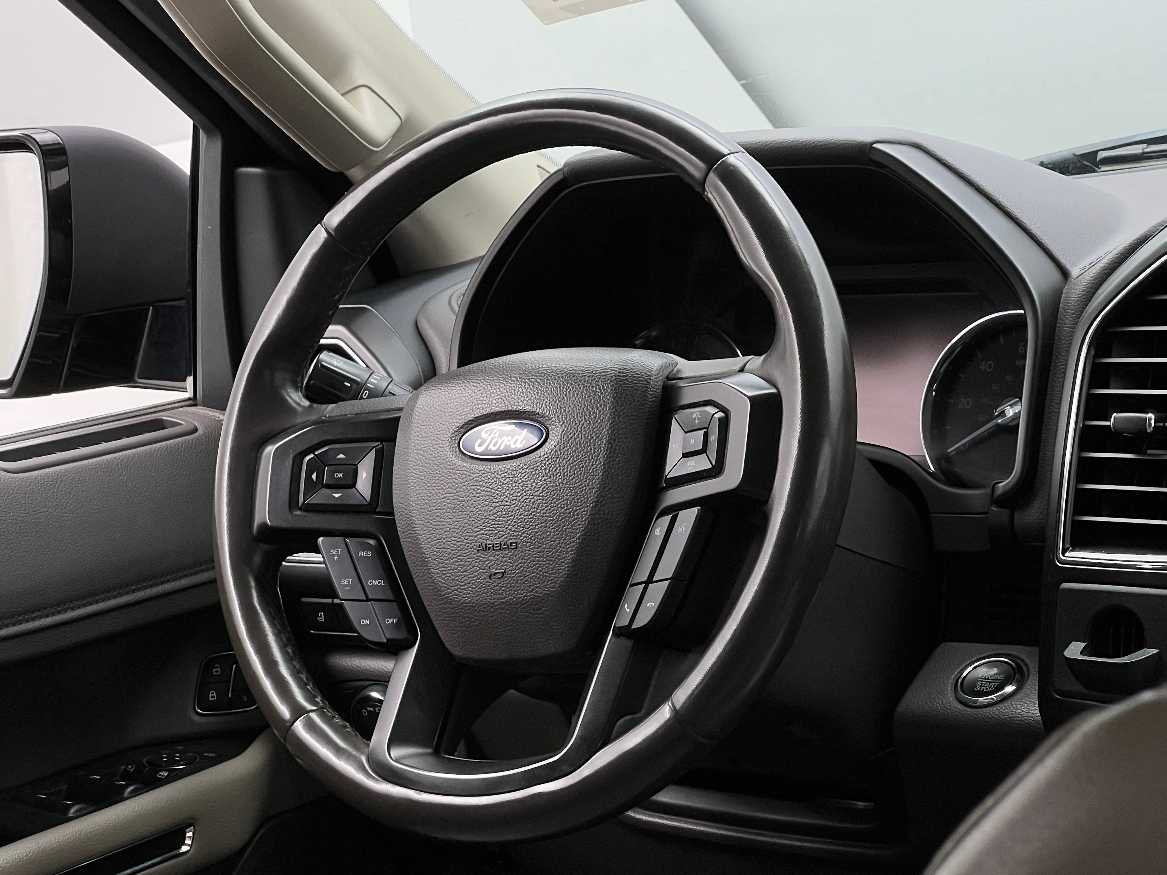 2019 Ford Expedition MAX Limited 4