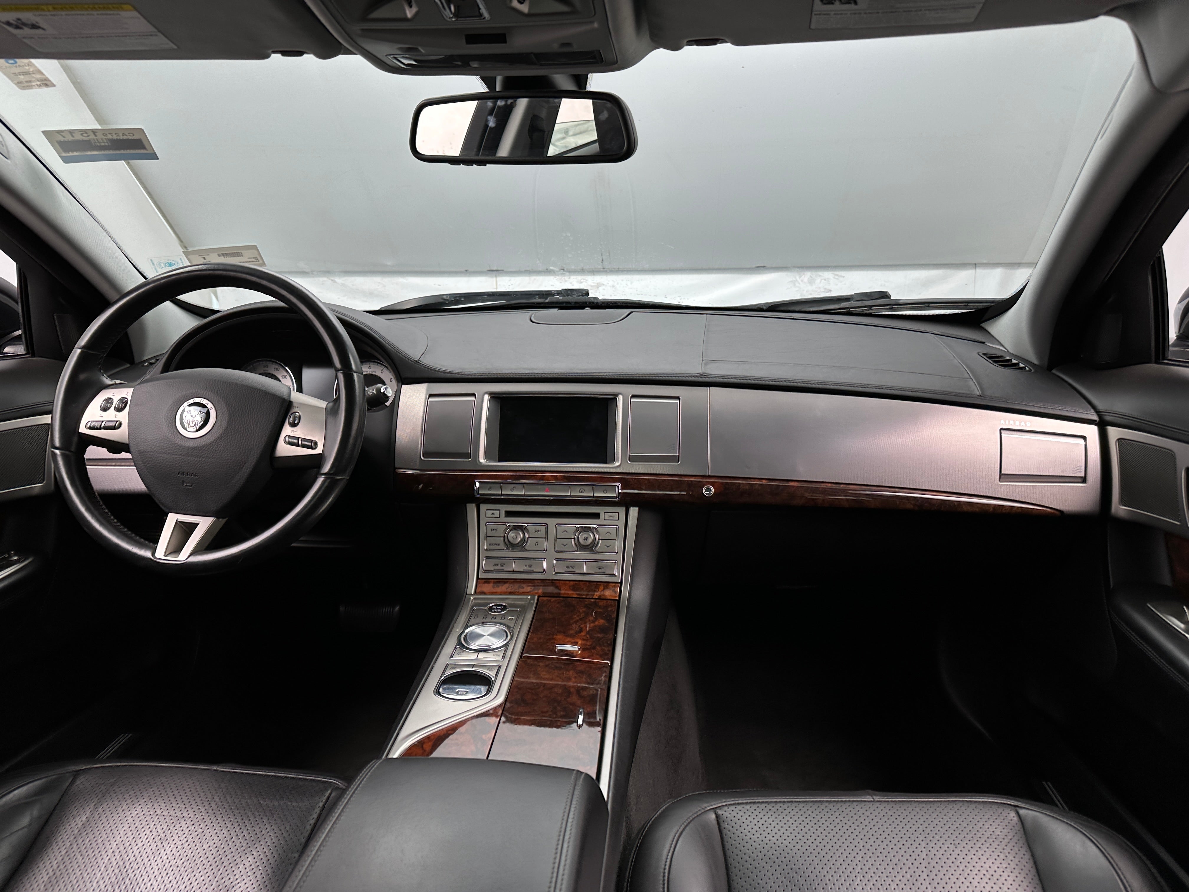 2011 Jaguar XF Premium 2
