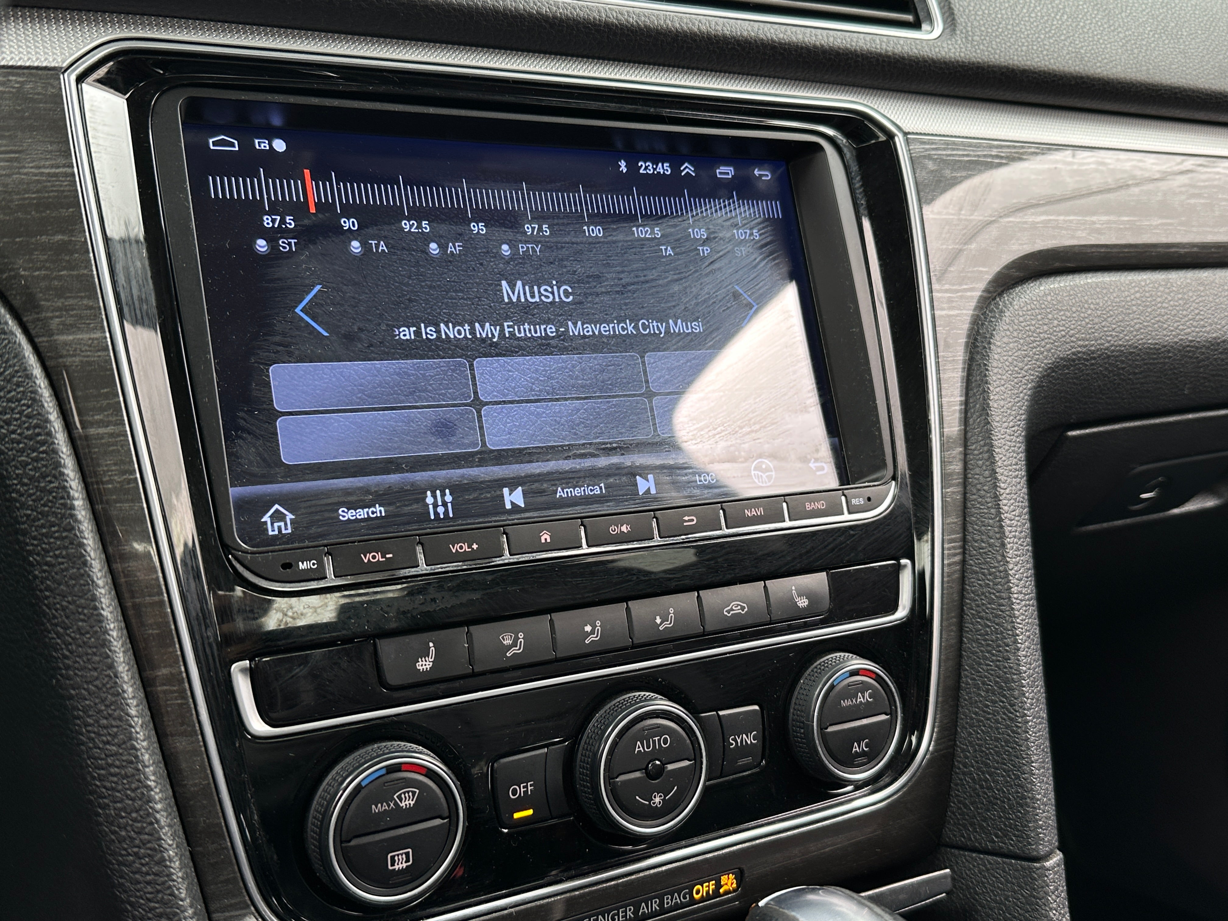 2017 Volkswagen Passat SE 3