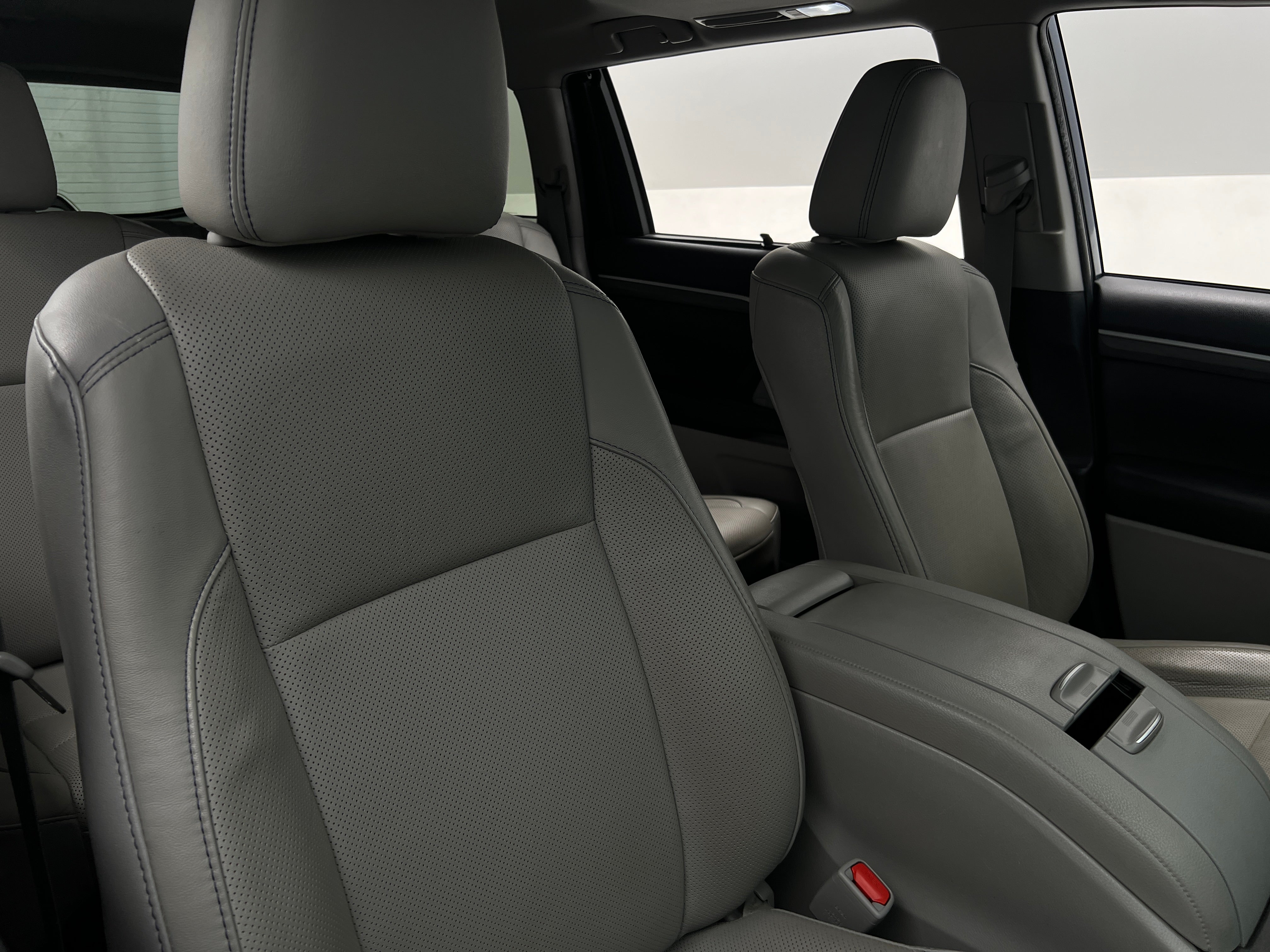 2019 Toyota Highlander Limited 2