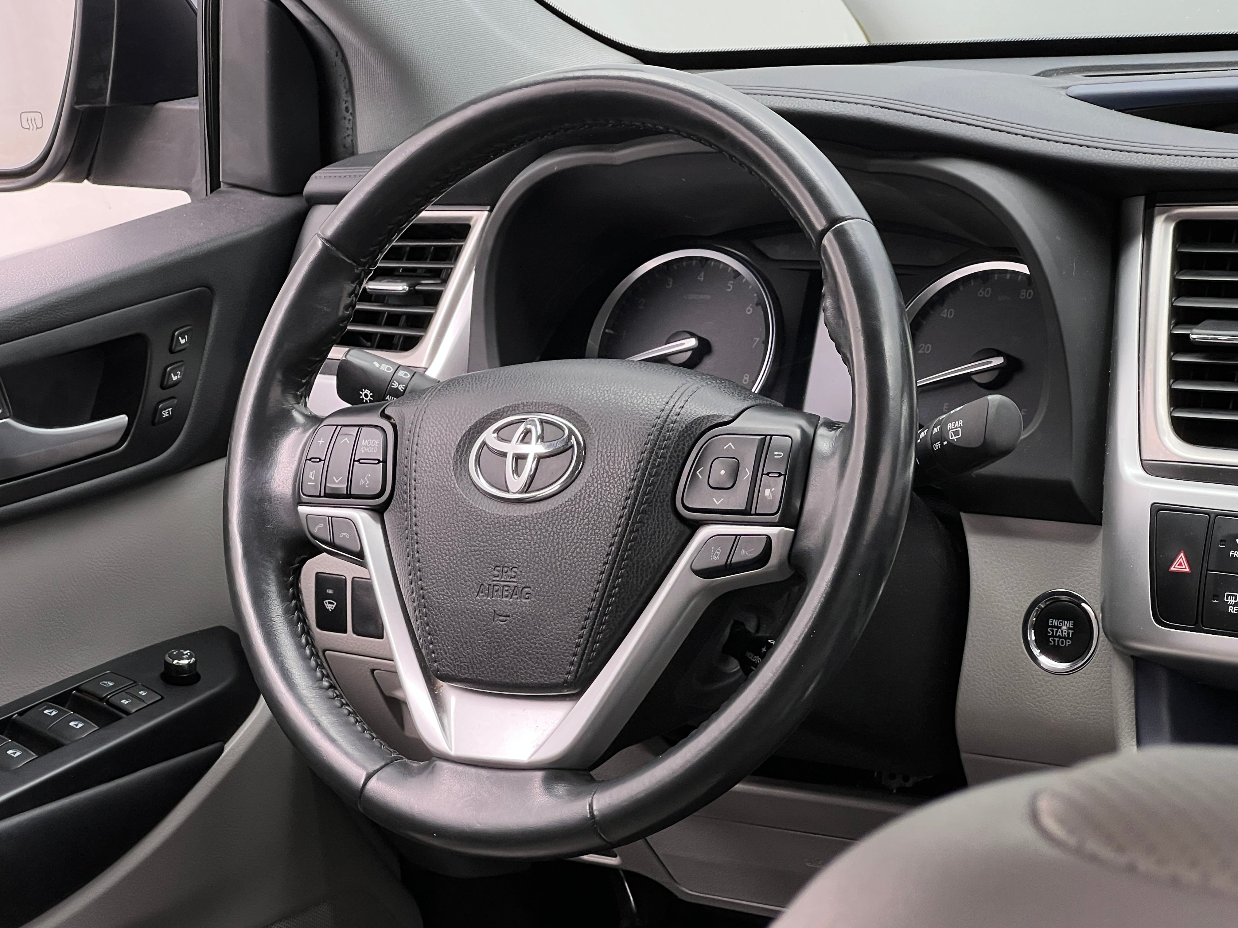 2019 Toyota Highlander Limited 5
