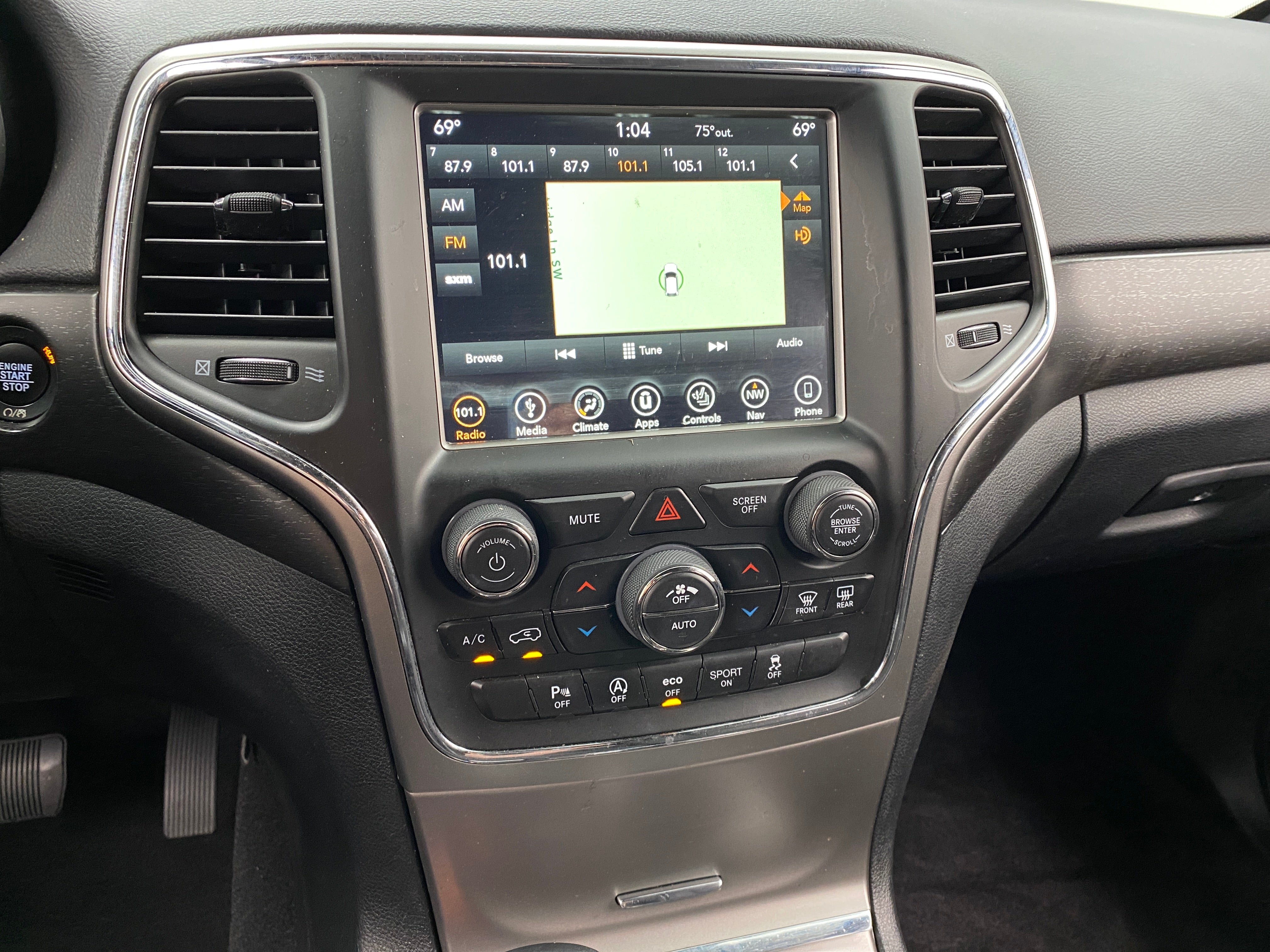 2018 Jeep Grand Cherokee Laredo 4