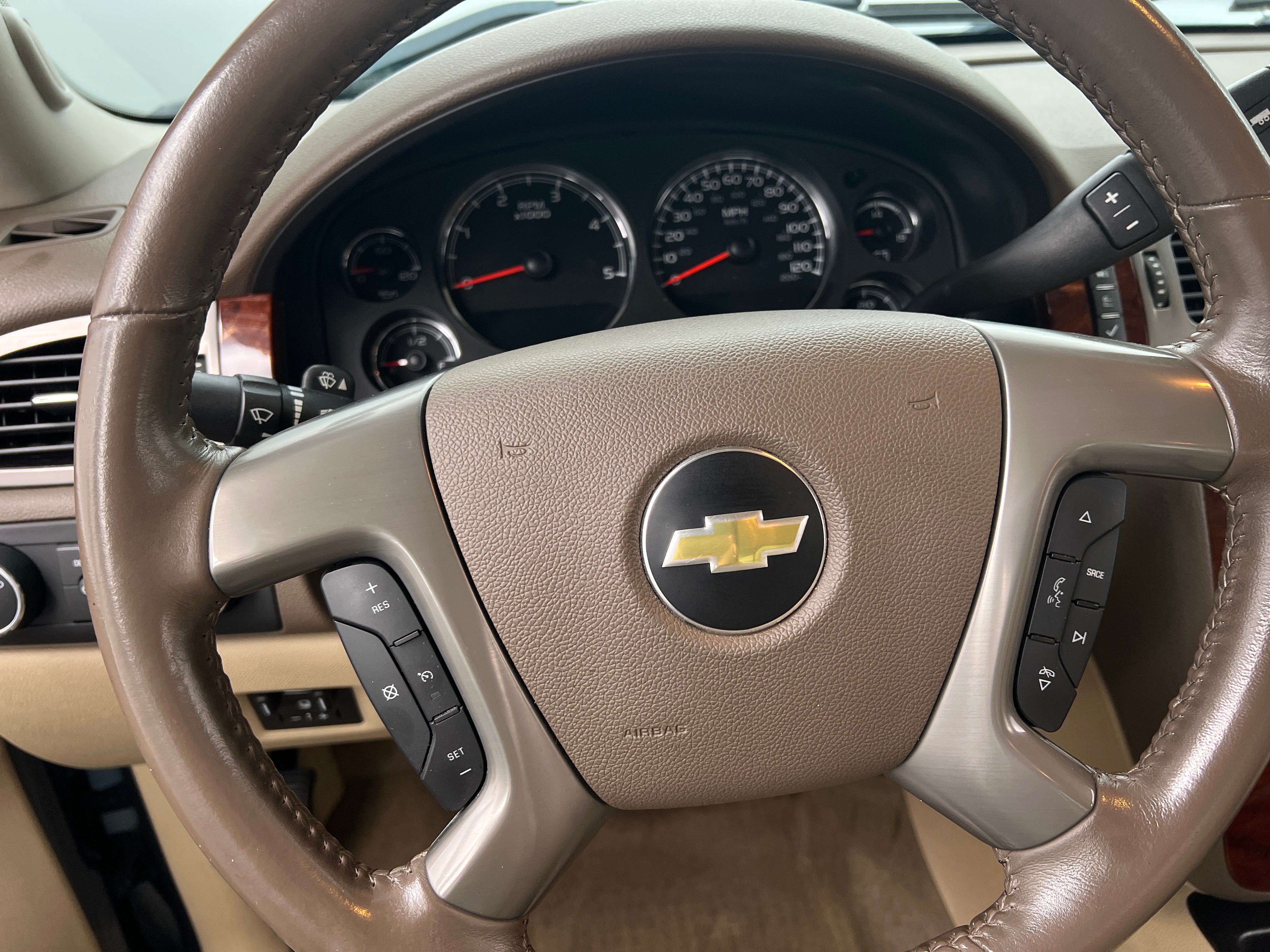 2012 Chevrolet Silverado 2500 LTZ 4