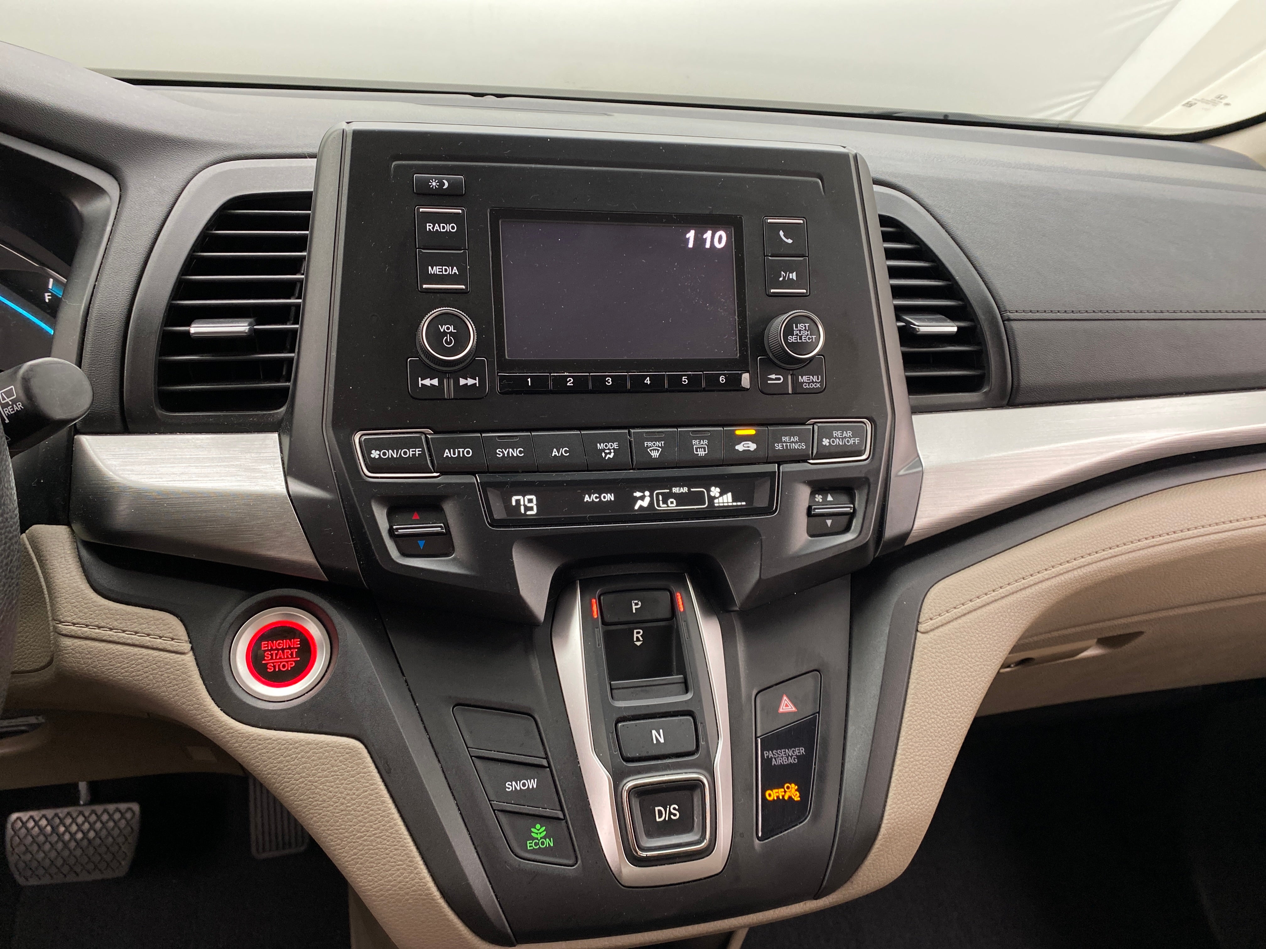 2018 Honda Odyssey LX 4