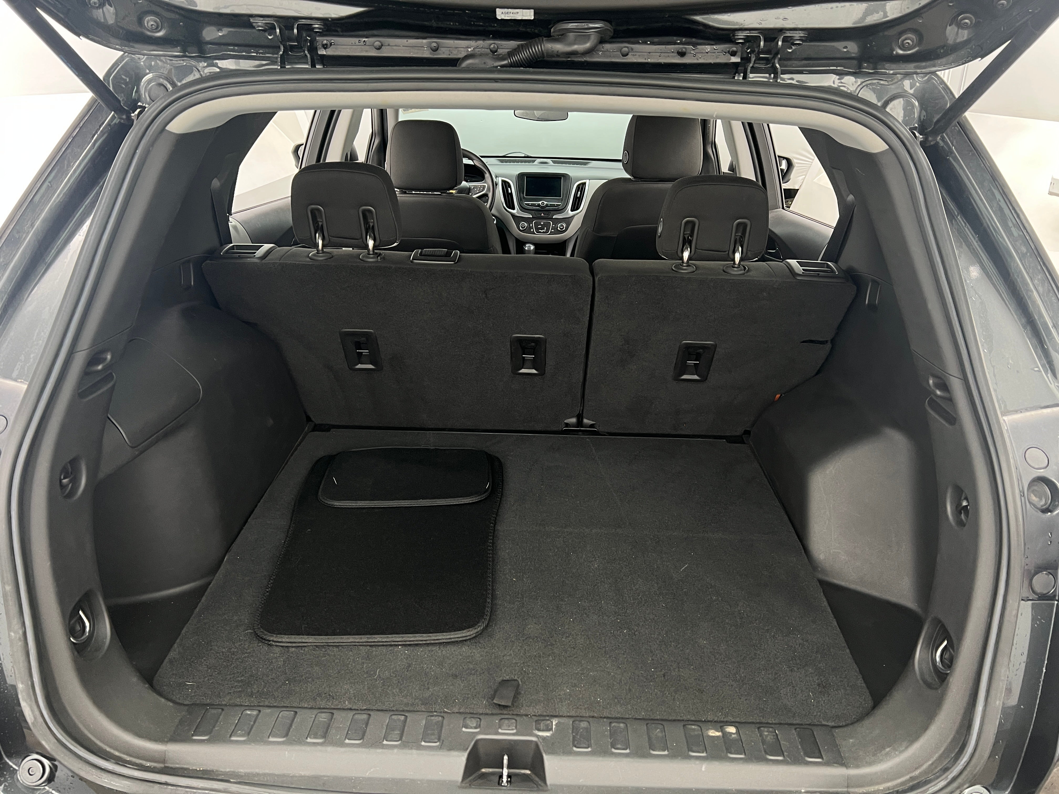 2020 Chevrolet Equinox LS 7