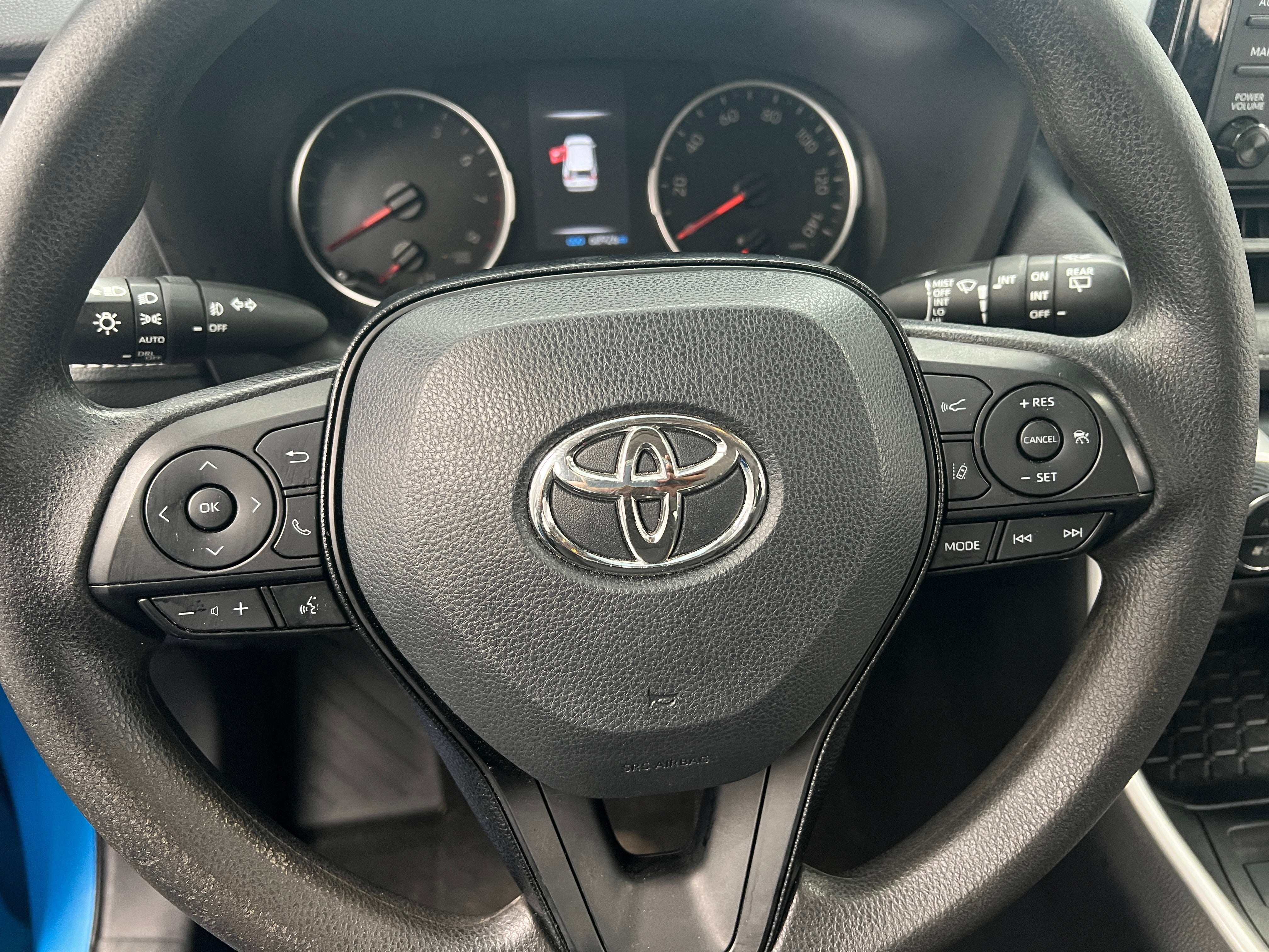 2021 Toyota RAV4 XLE 5