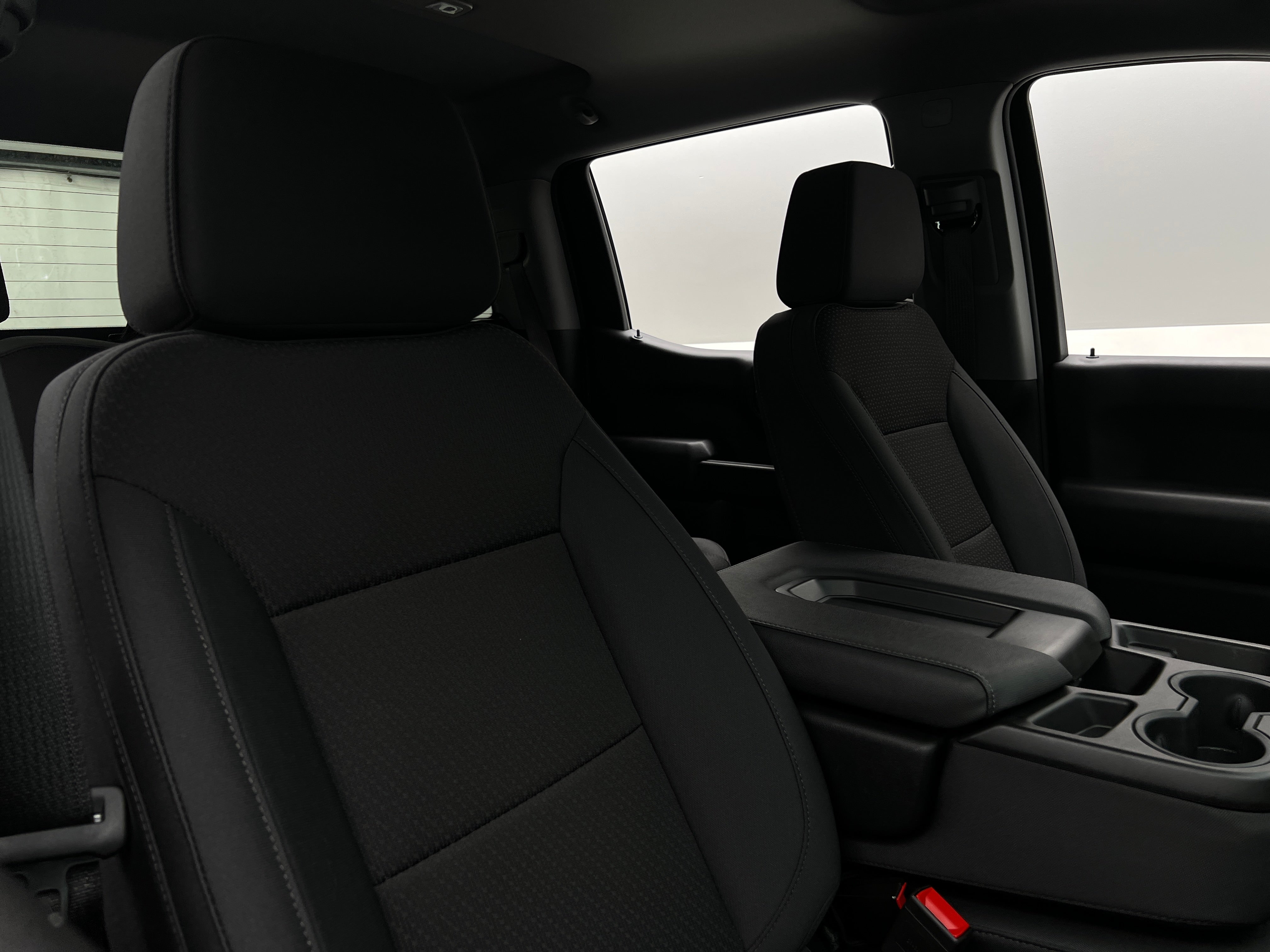 2024 GMC Sierra 1500 Pro 2