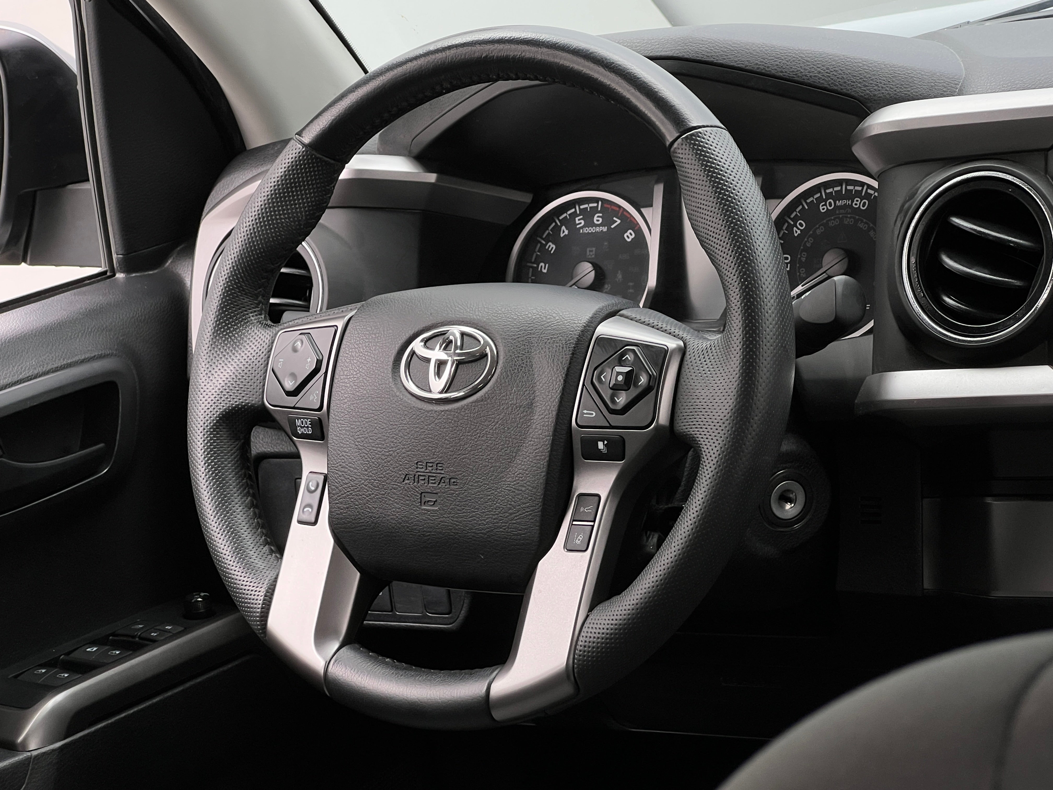 2022 Toyota Tacoma SR5 5