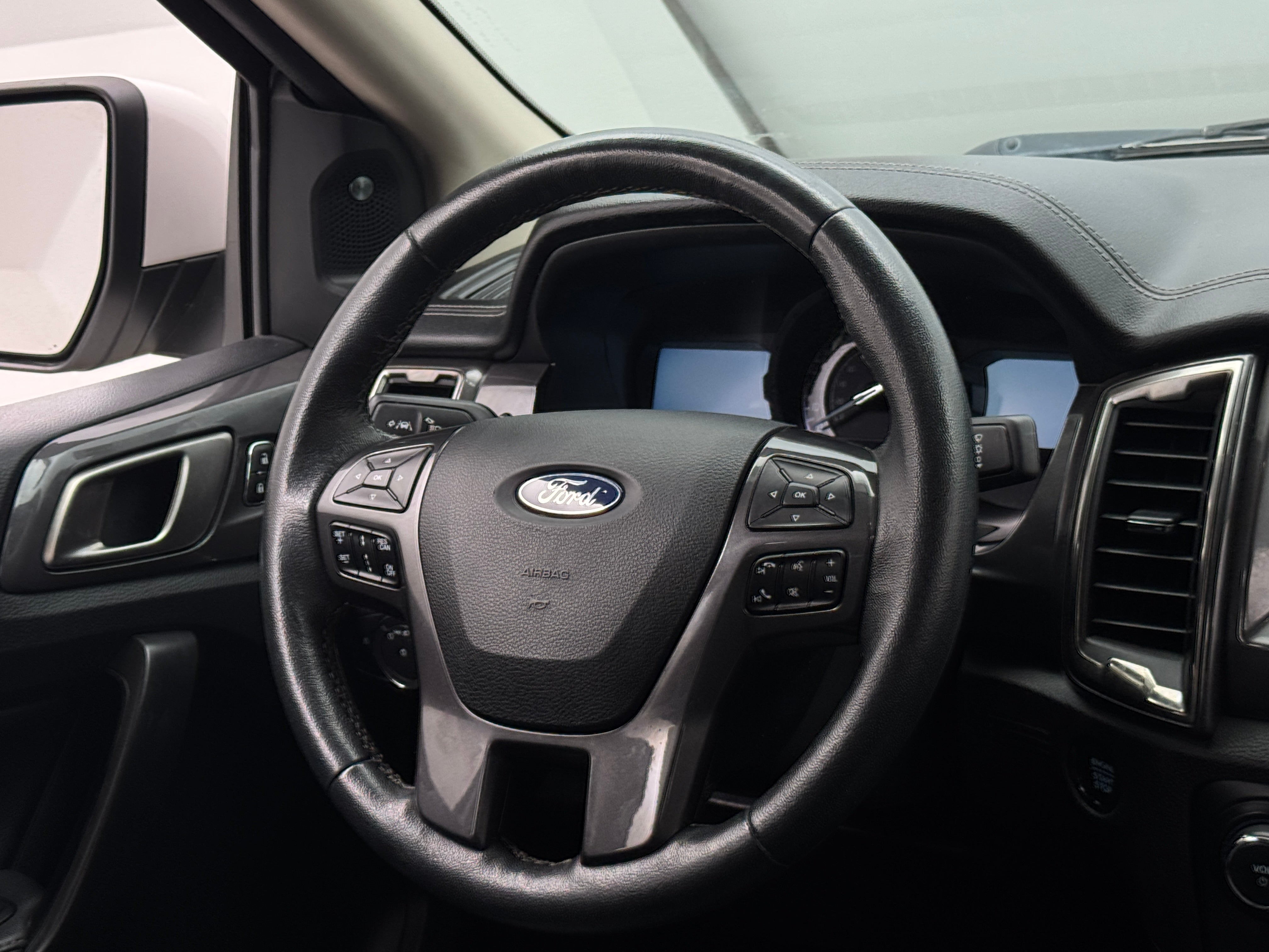 2020 Ford Ranger Lariat 4