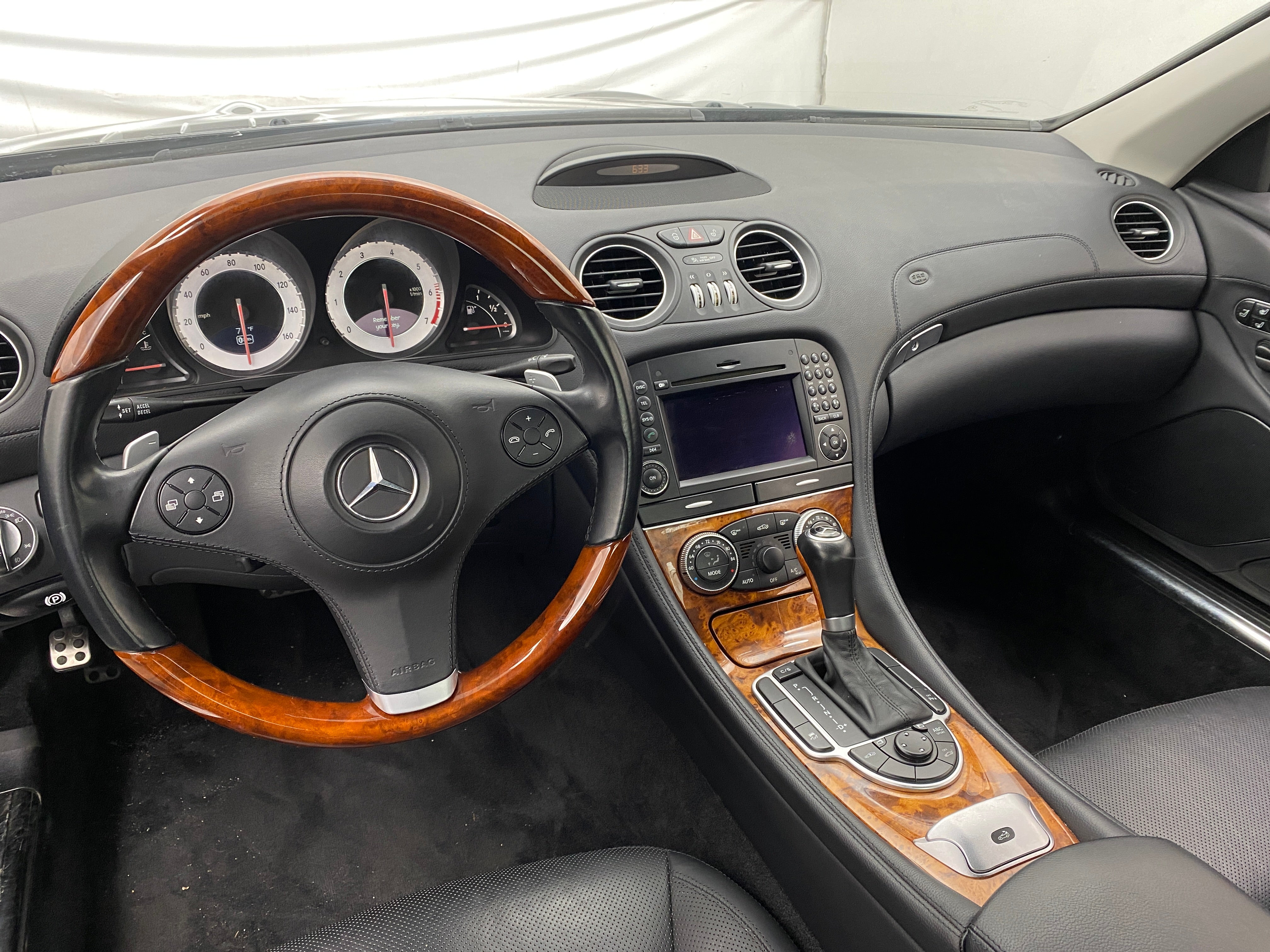 2011 Mercedes-Benz SL-Class SL 550 2