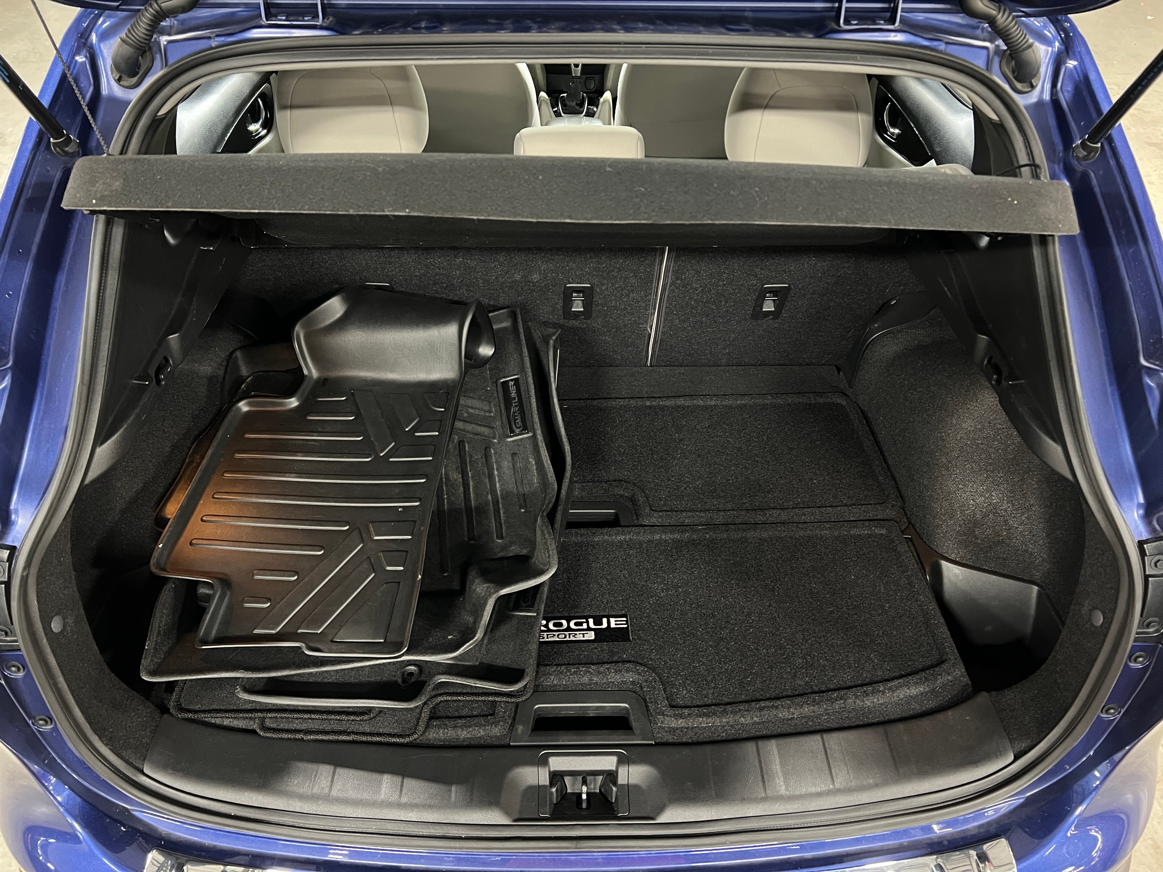 2021 Nissan Rogue Sport SV 7