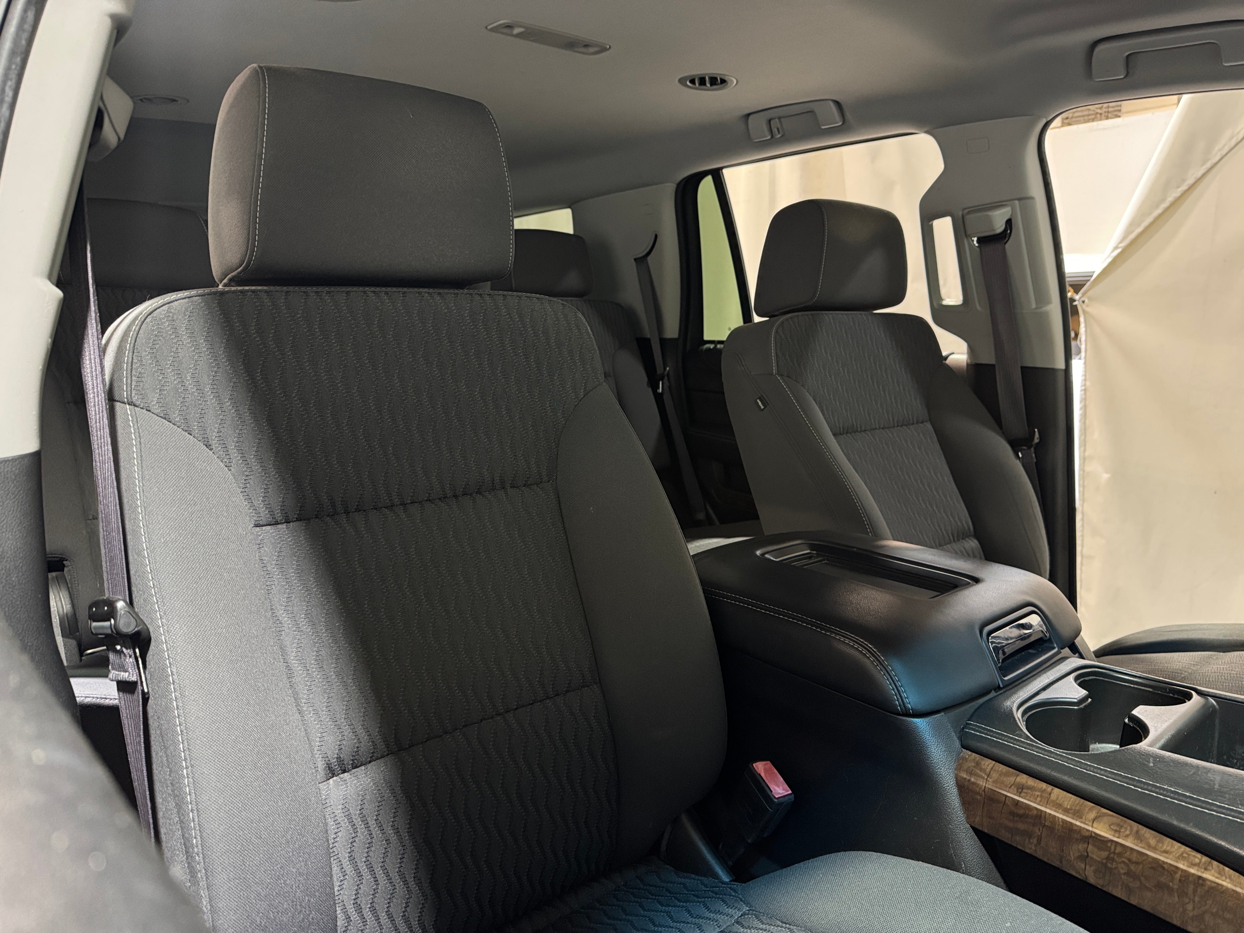 2017 Chevrolet Tahoe LS 2