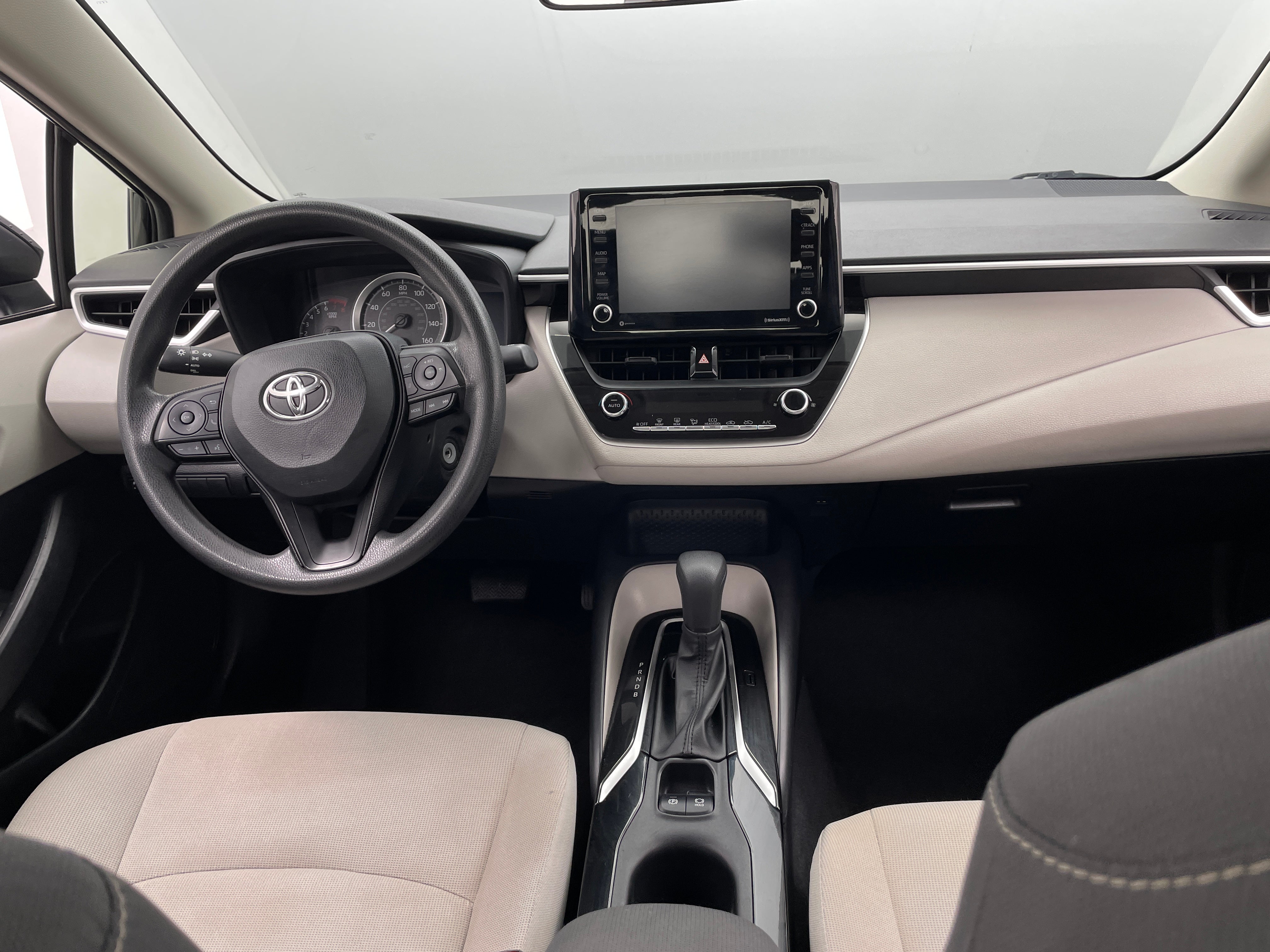 2022 Toyota Corolla LE 3