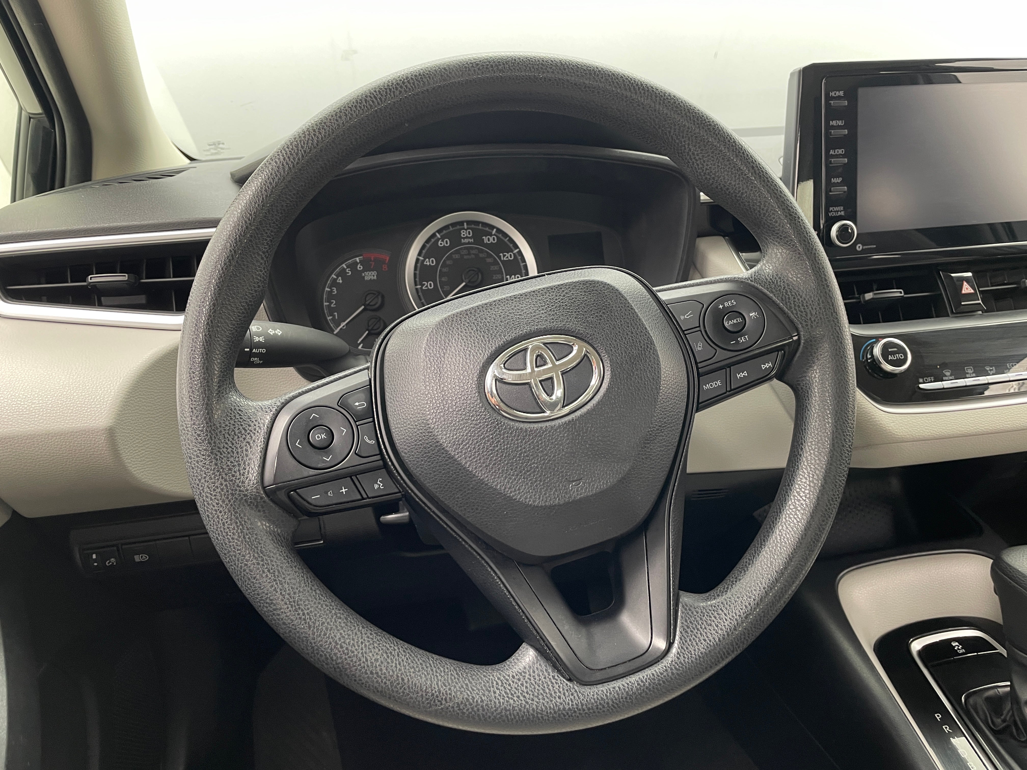 2022 Toyota Corolla LE 5