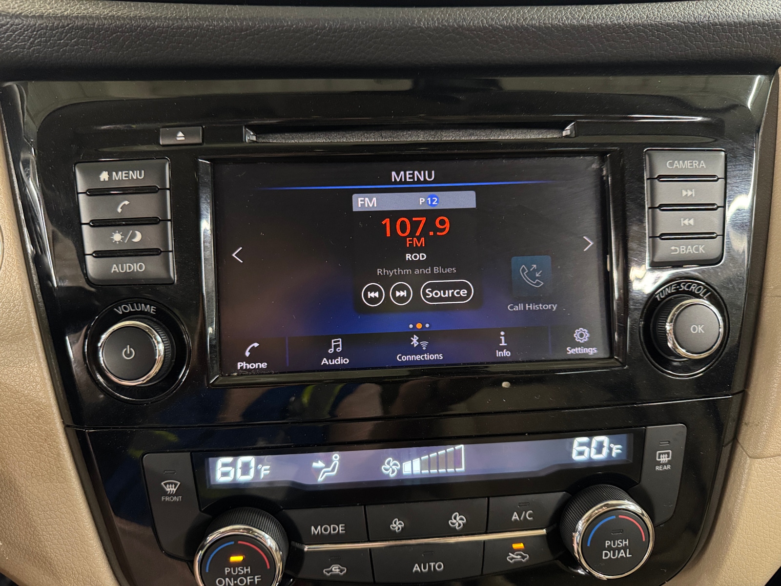 Thumbnail: 2020 Nissan Rogue - 4