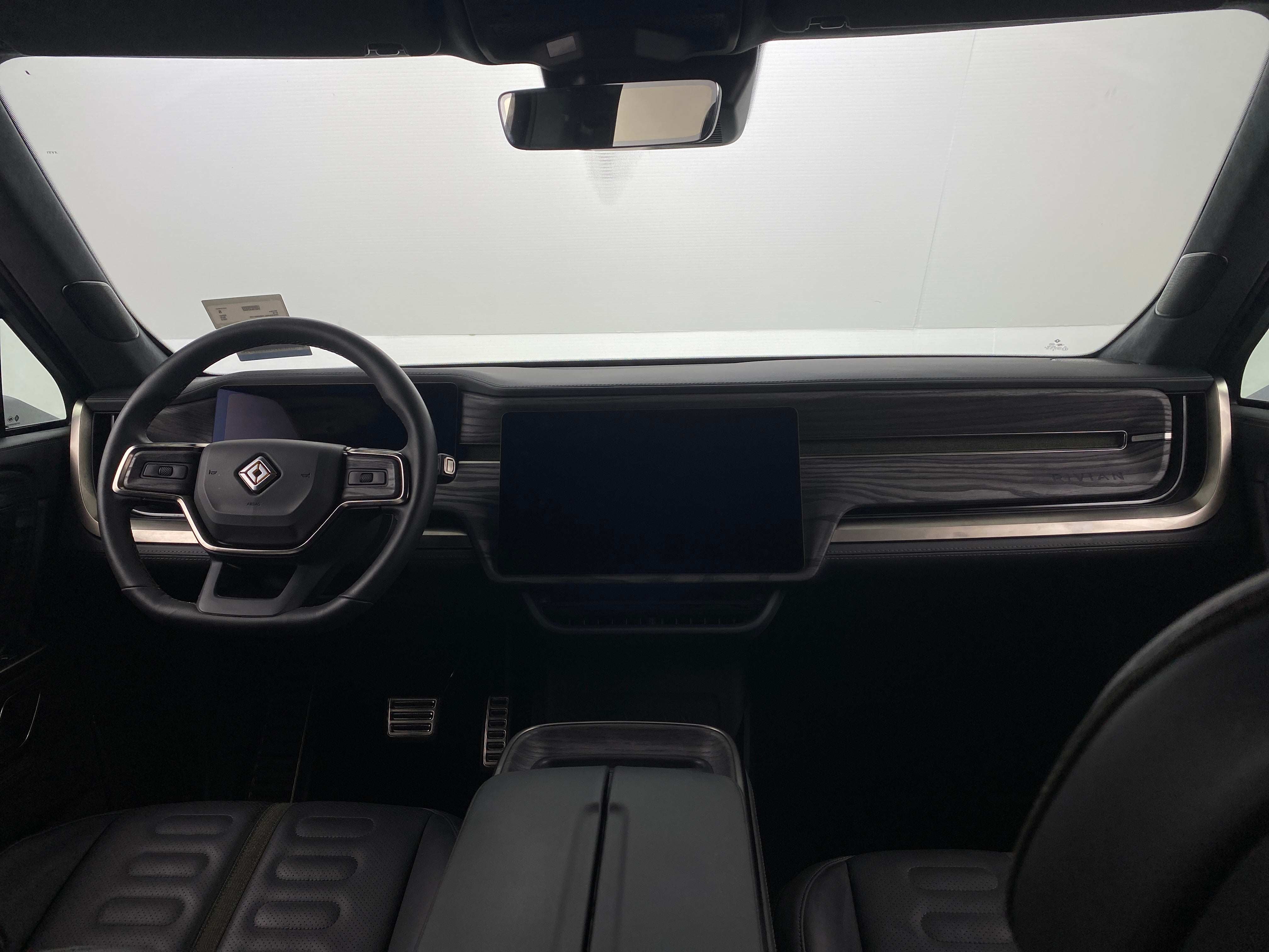 2022 Rivian R1S Launch Edition 2