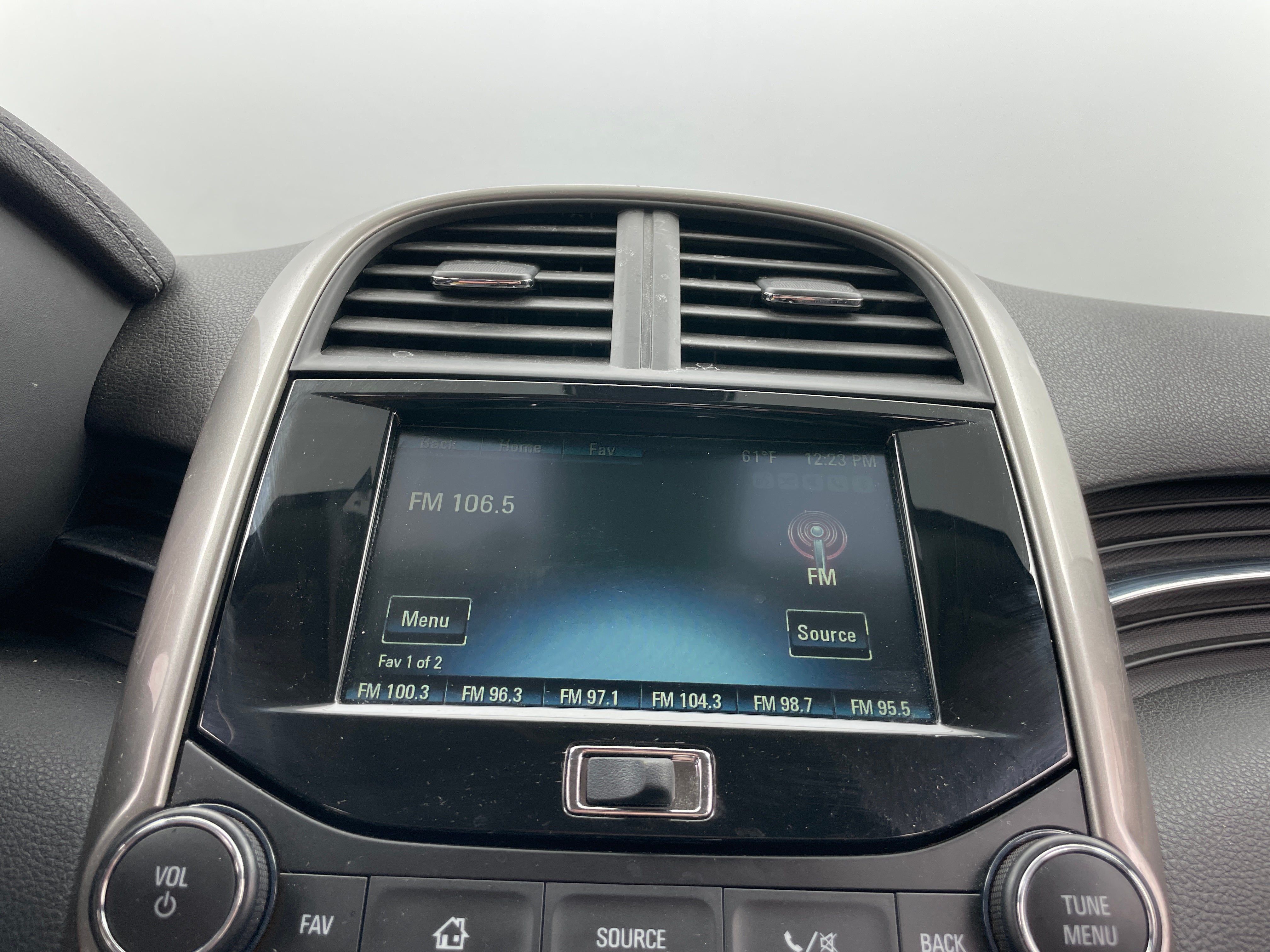 2015 Chevrolet Malibu LT 3