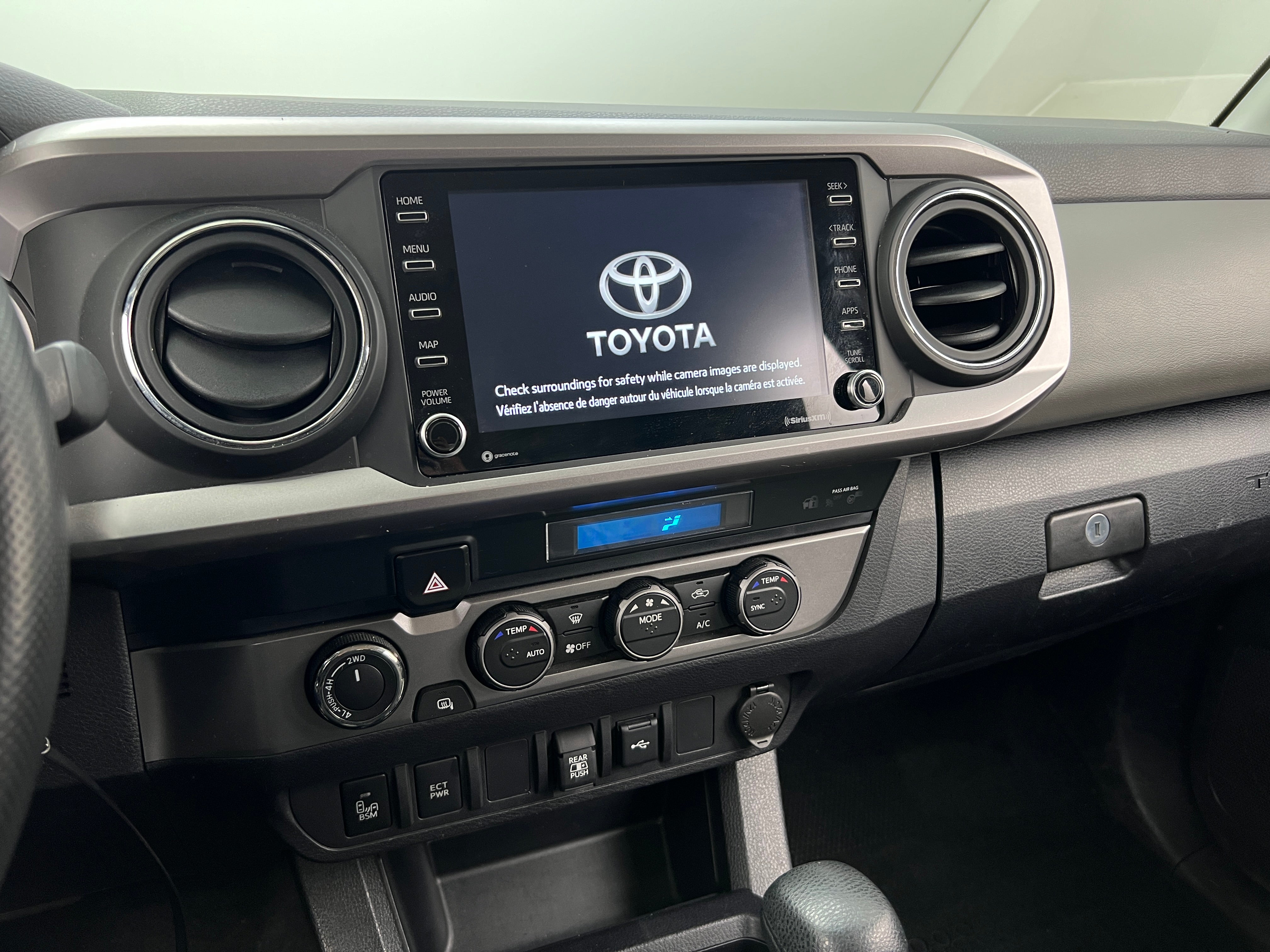 2022 Toyota Tacoma SR5 4
