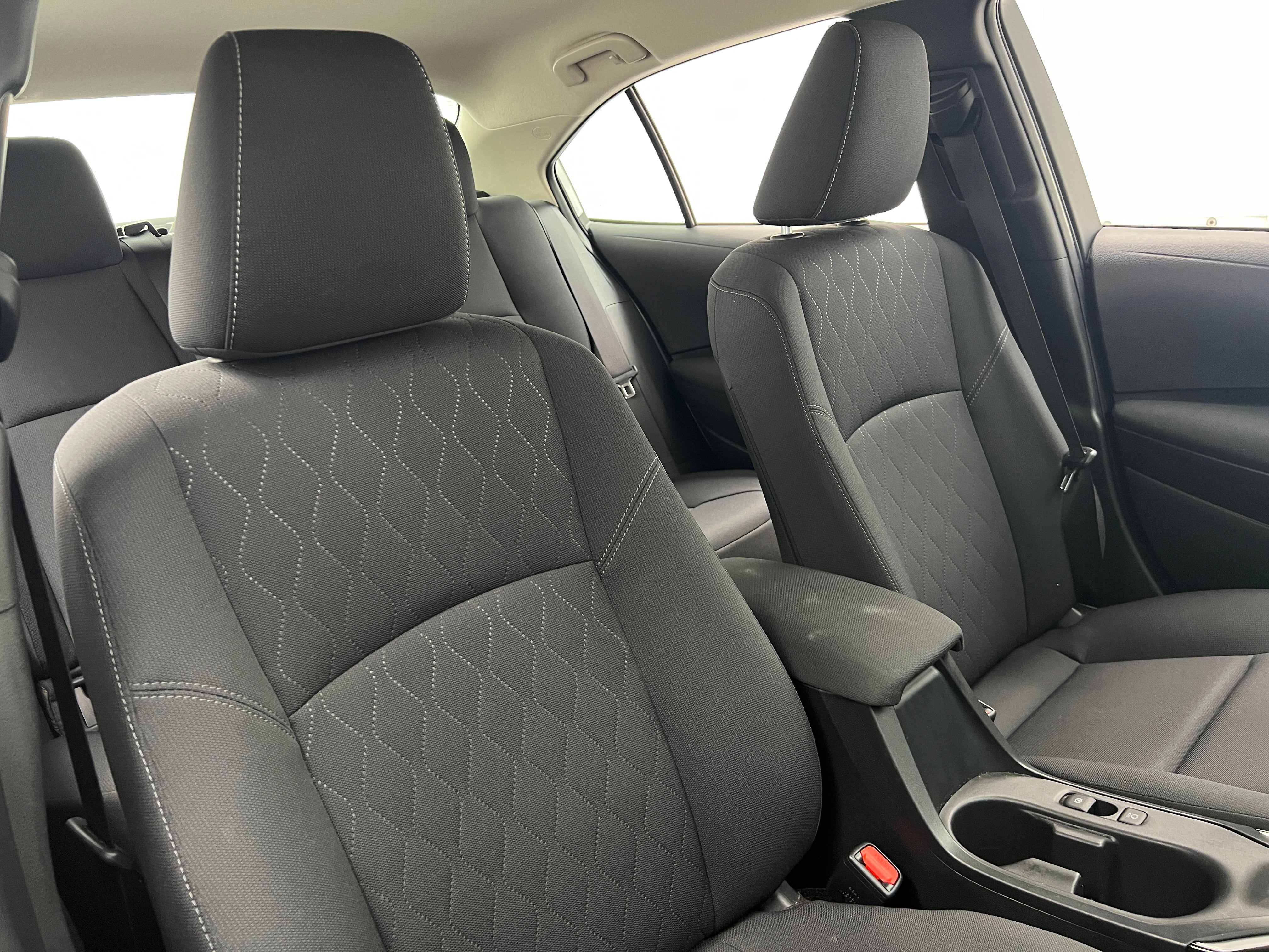 2024 Toyota Corolla LE 2
