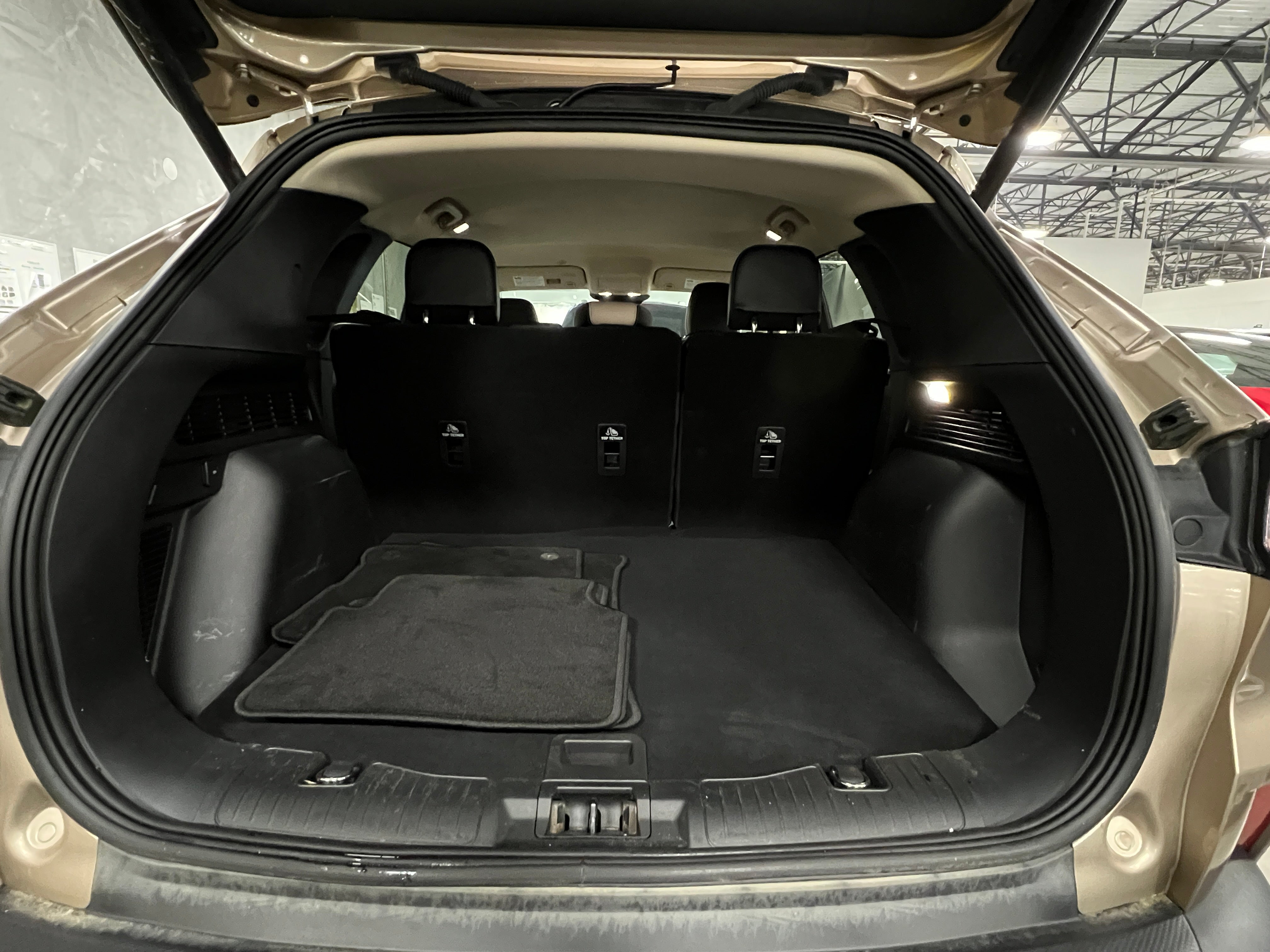 2020 Ford Escape Titanium 6