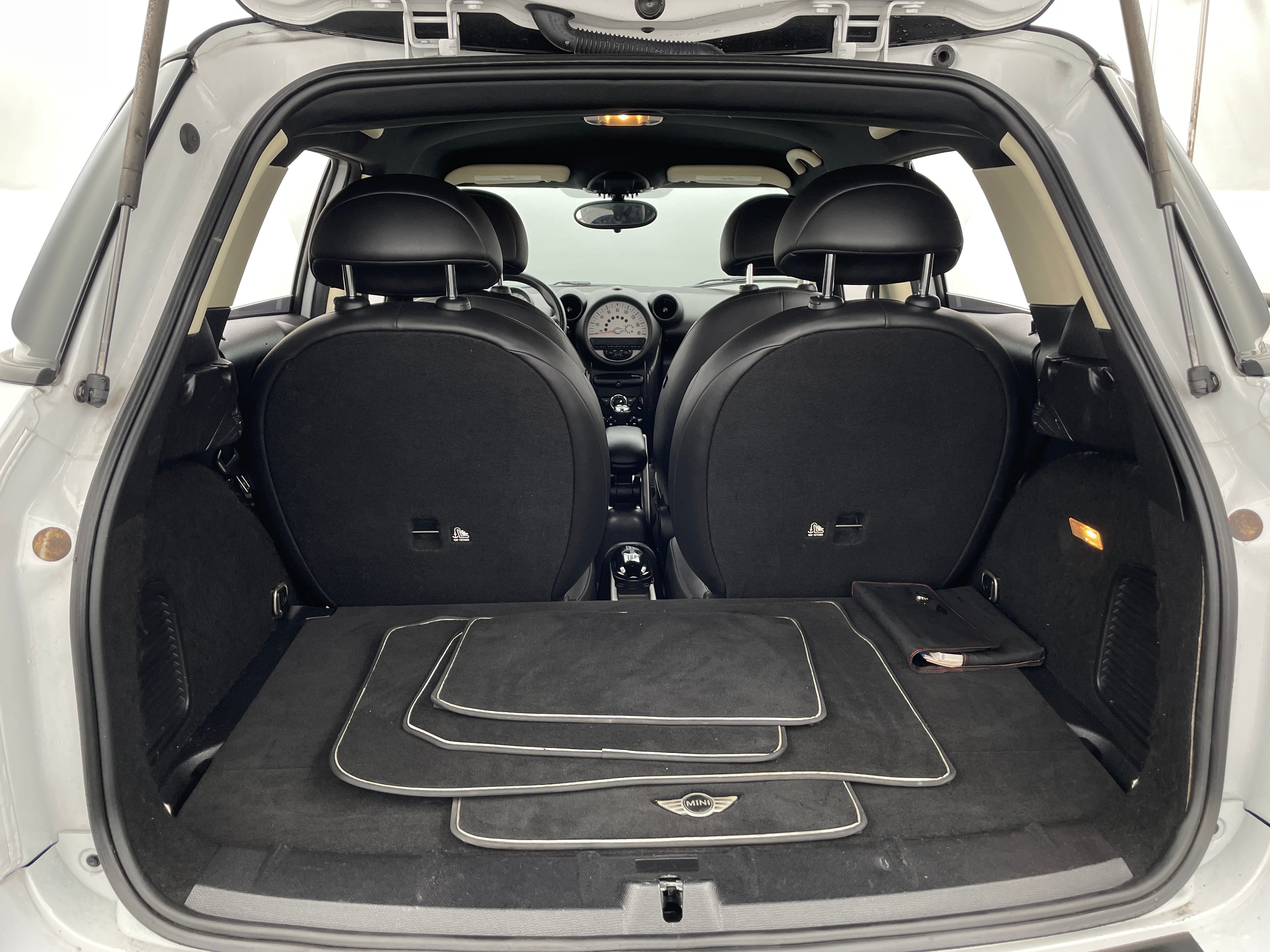 2012 MINI Cooper Countryman  6