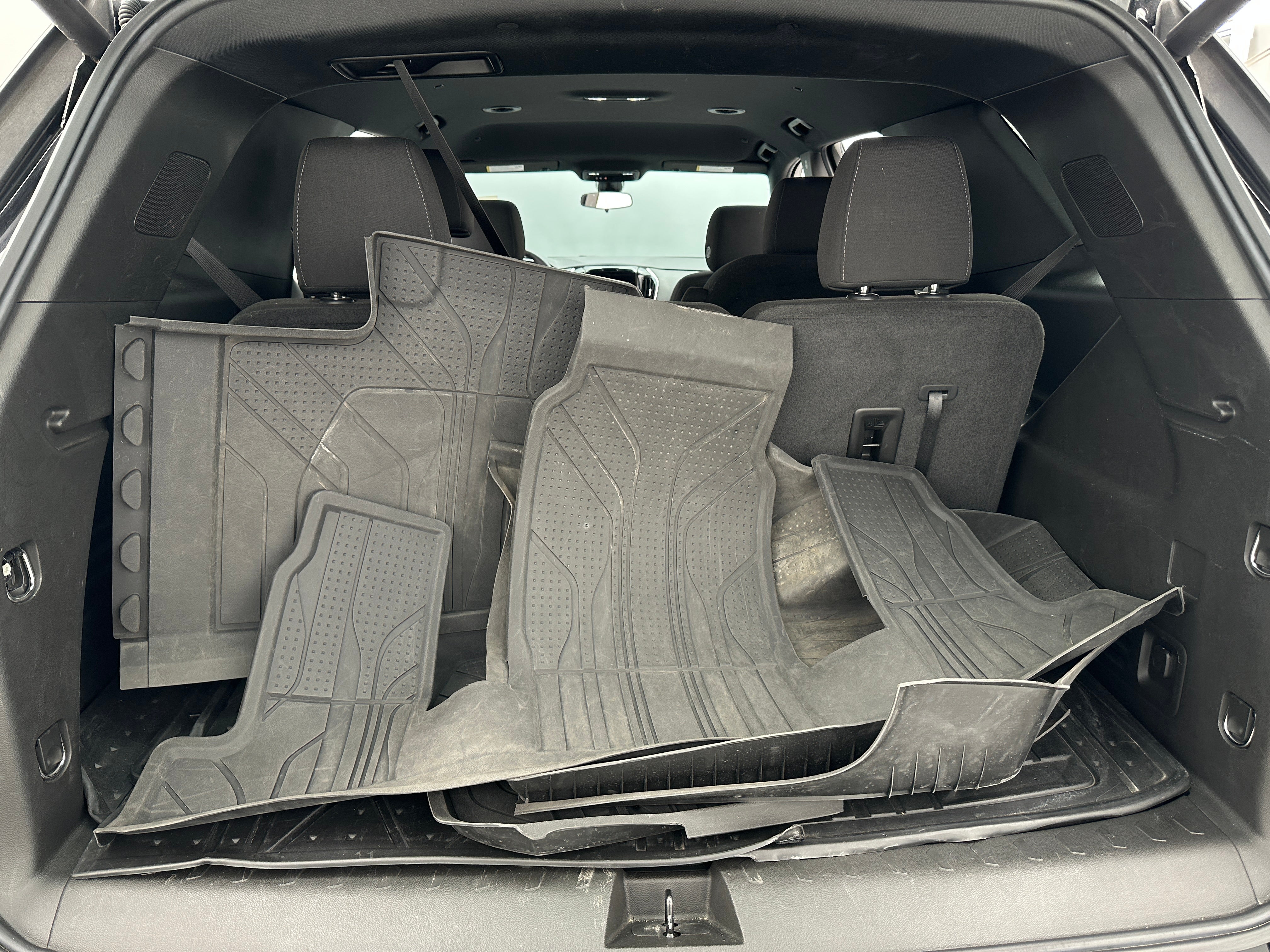 2023 Chevrolet Traverse LT 7