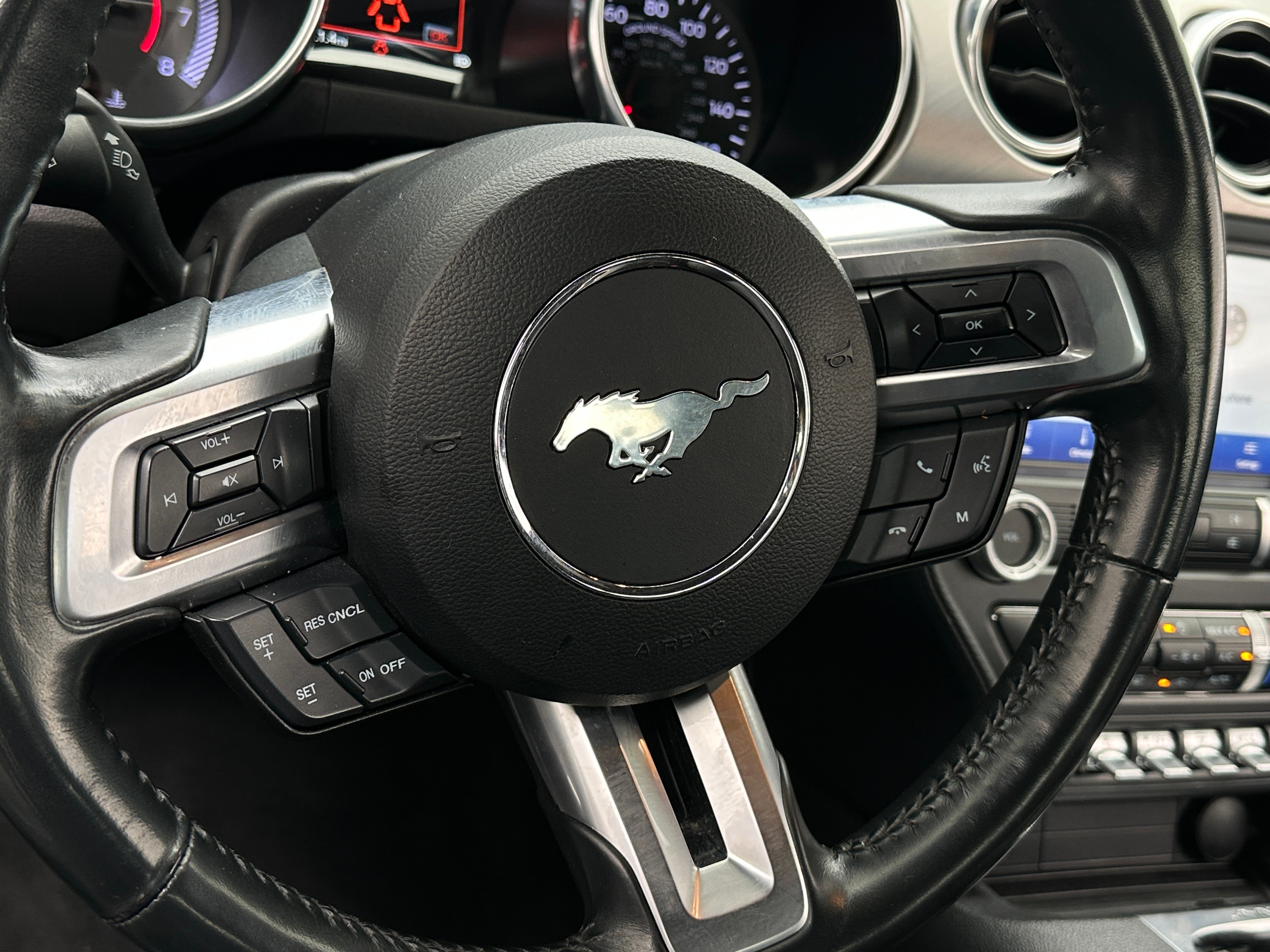 2023 Ford Mustang  4