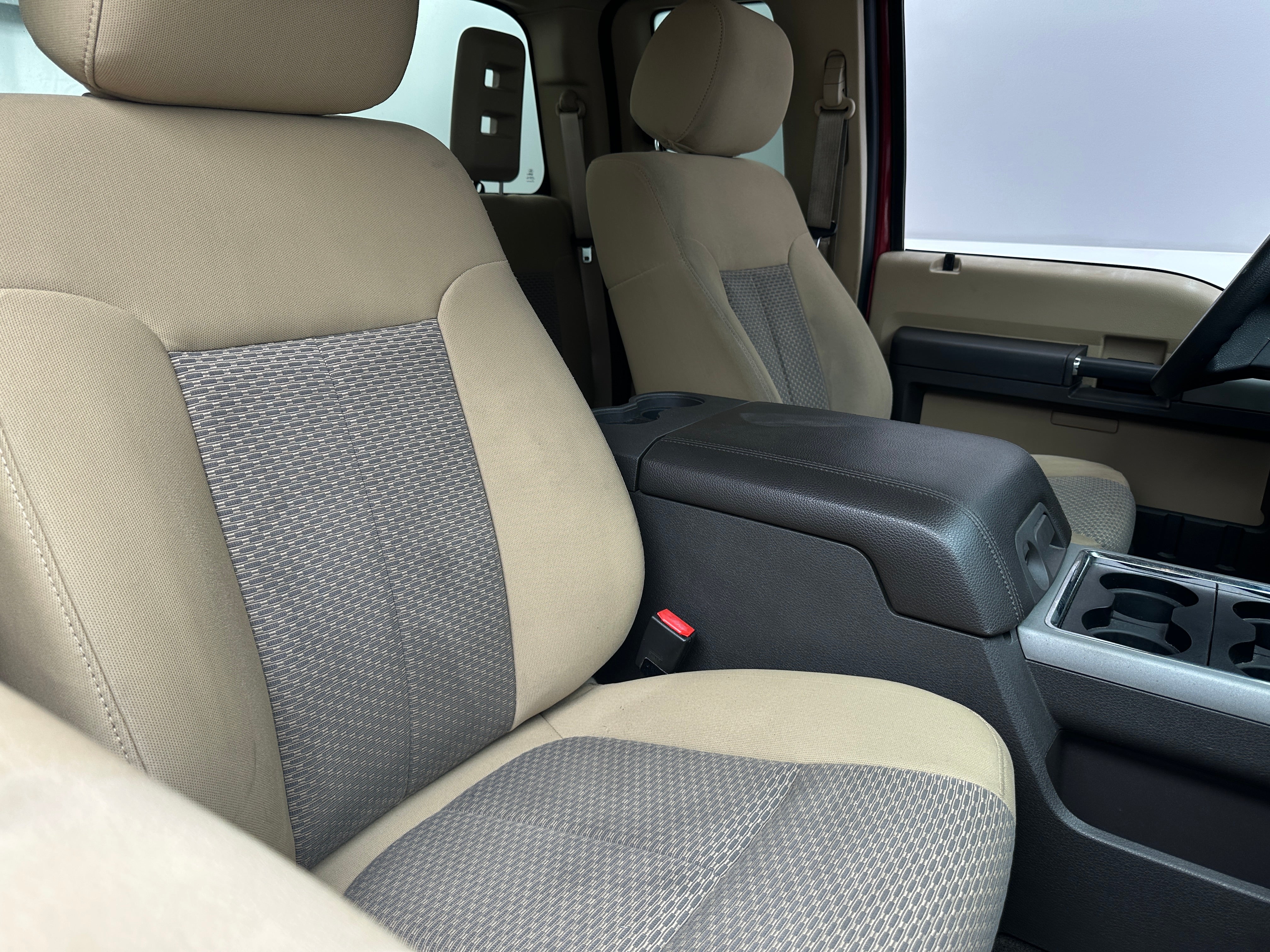 2015 Ford Econoline E-250 2