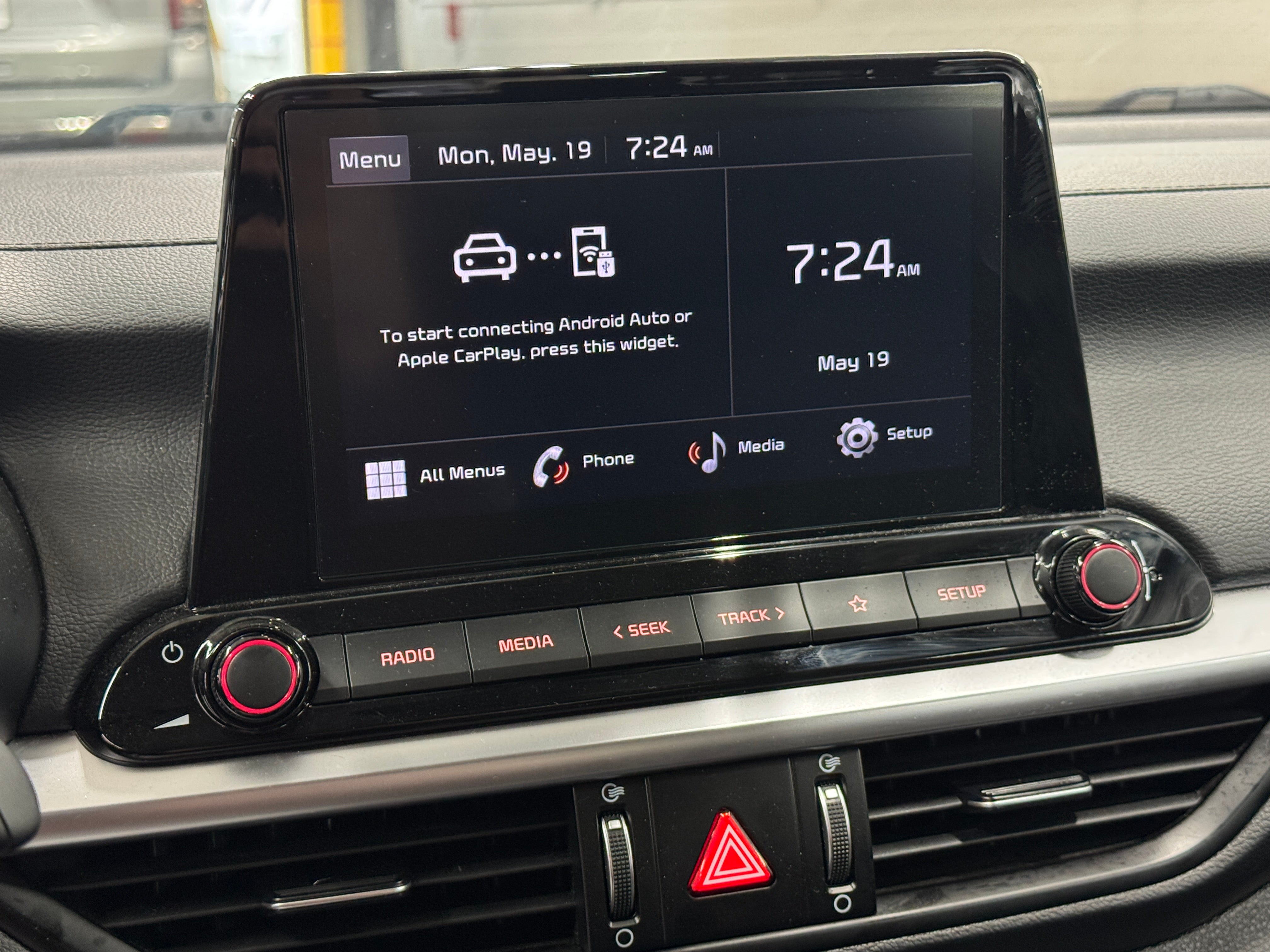 2023 Kia Forte LXS 4