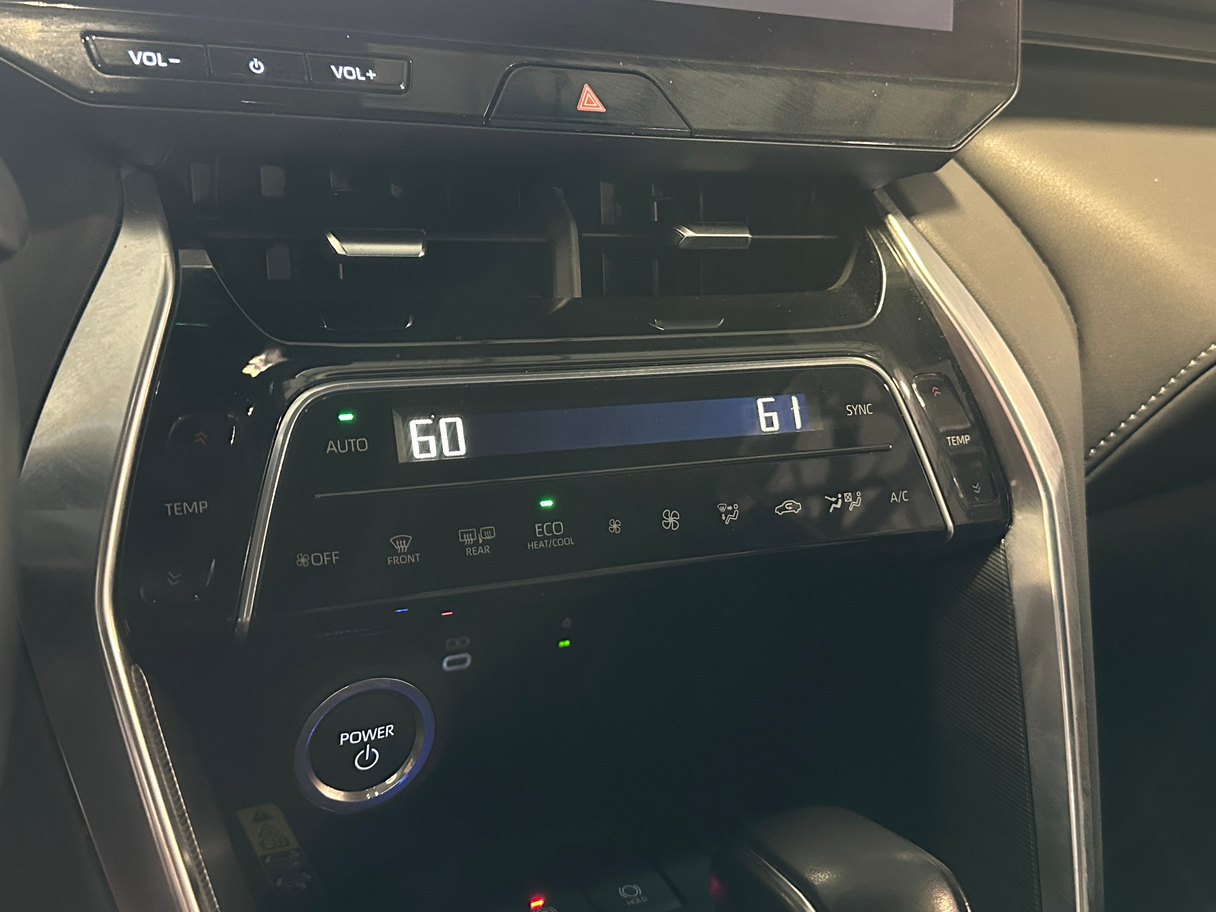 2023 Toyota Venza Nightshade Edition 4