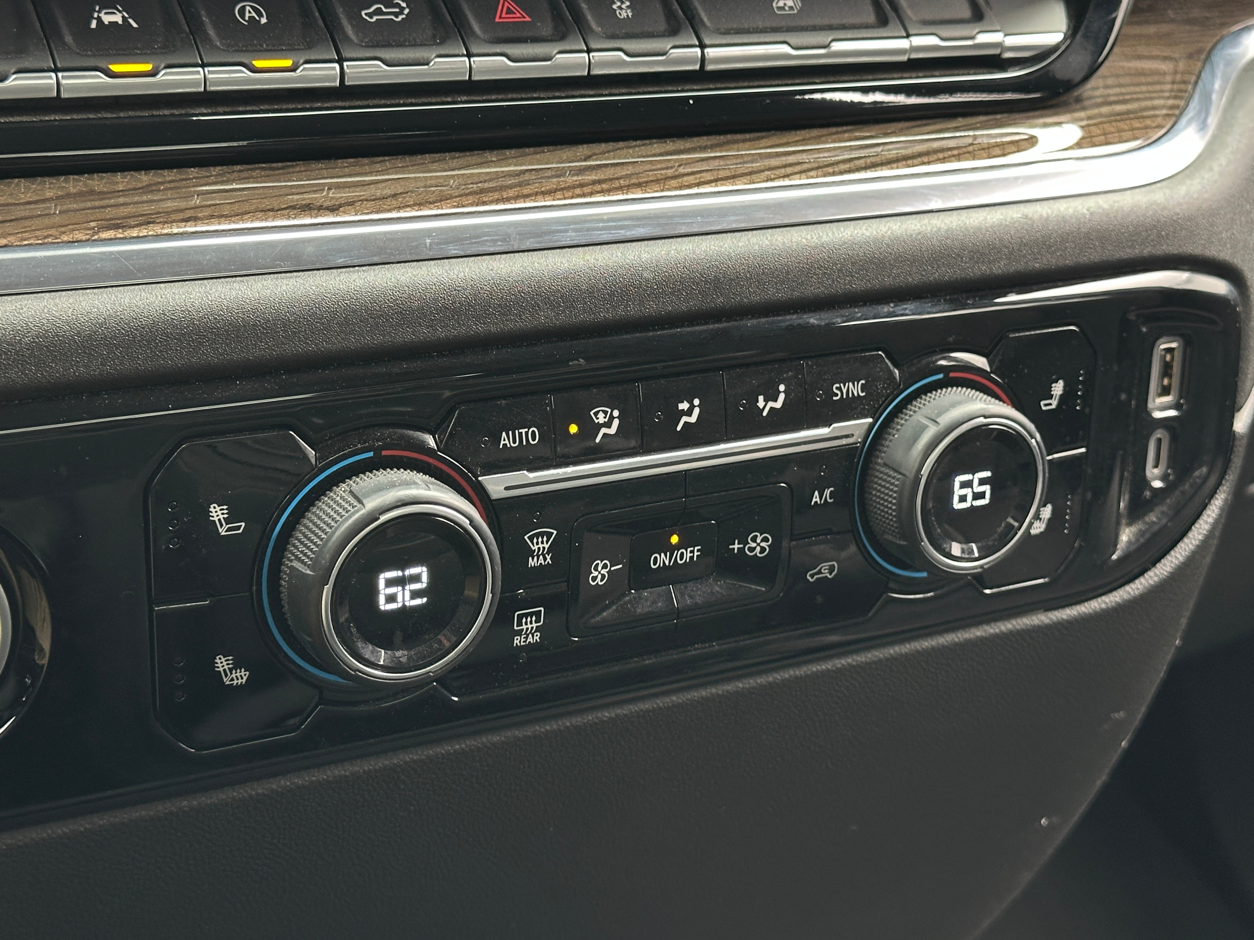 2023 Chevrolet Silverado 1500 LT 4
