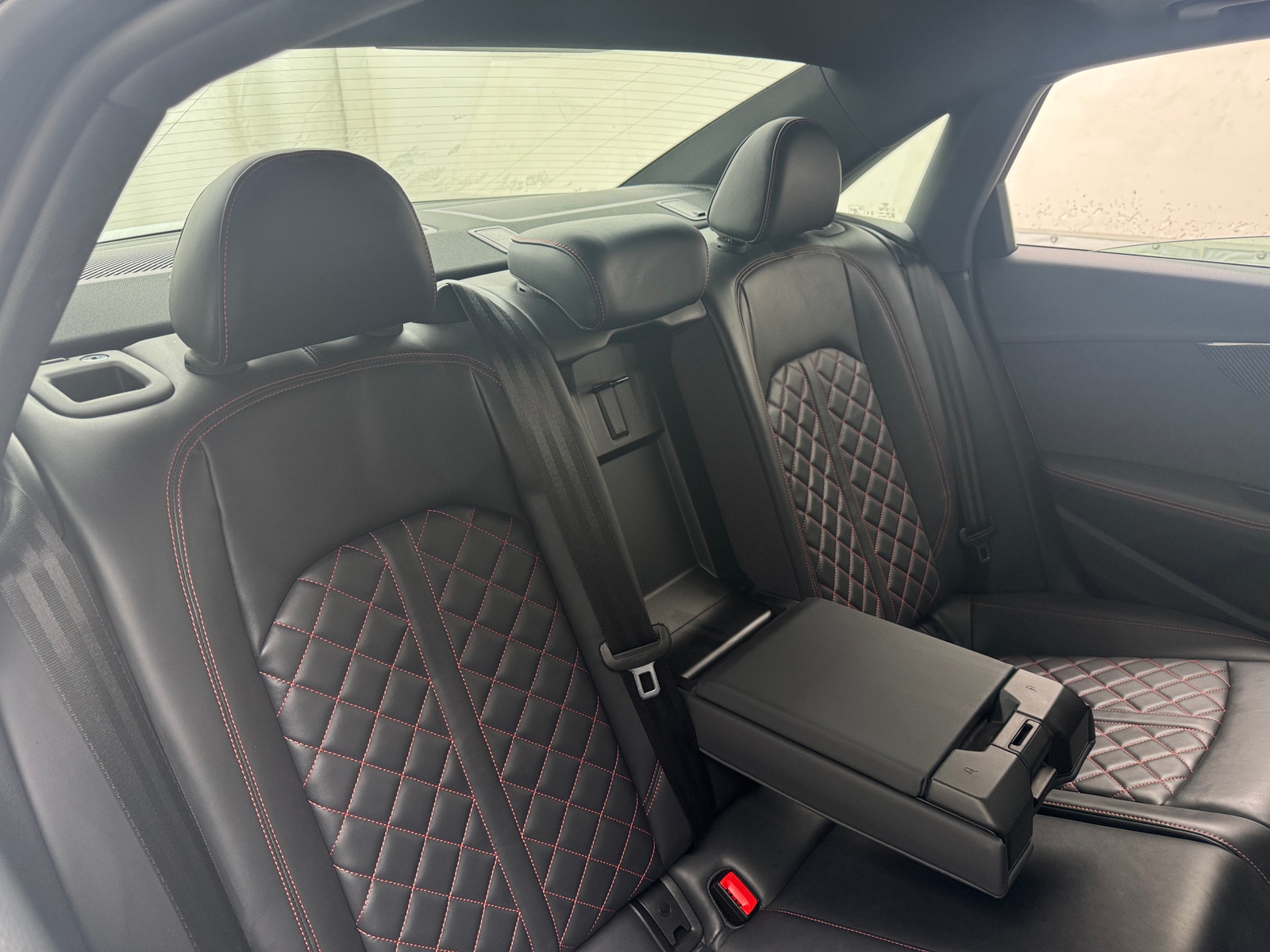 Thumbnail: 2023 Audi S4 - 5