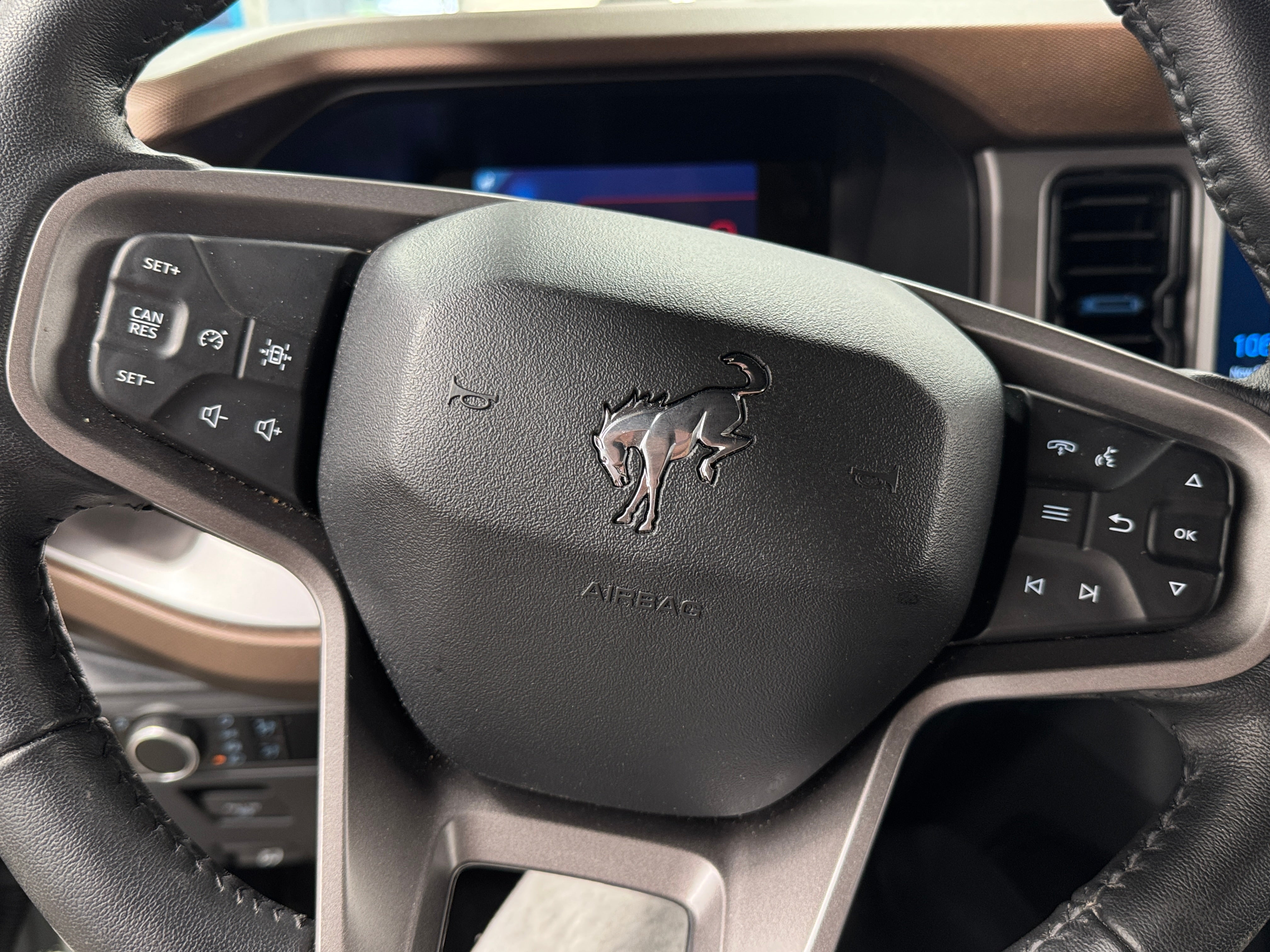 2023 Ford Bronco Outer Banks 5