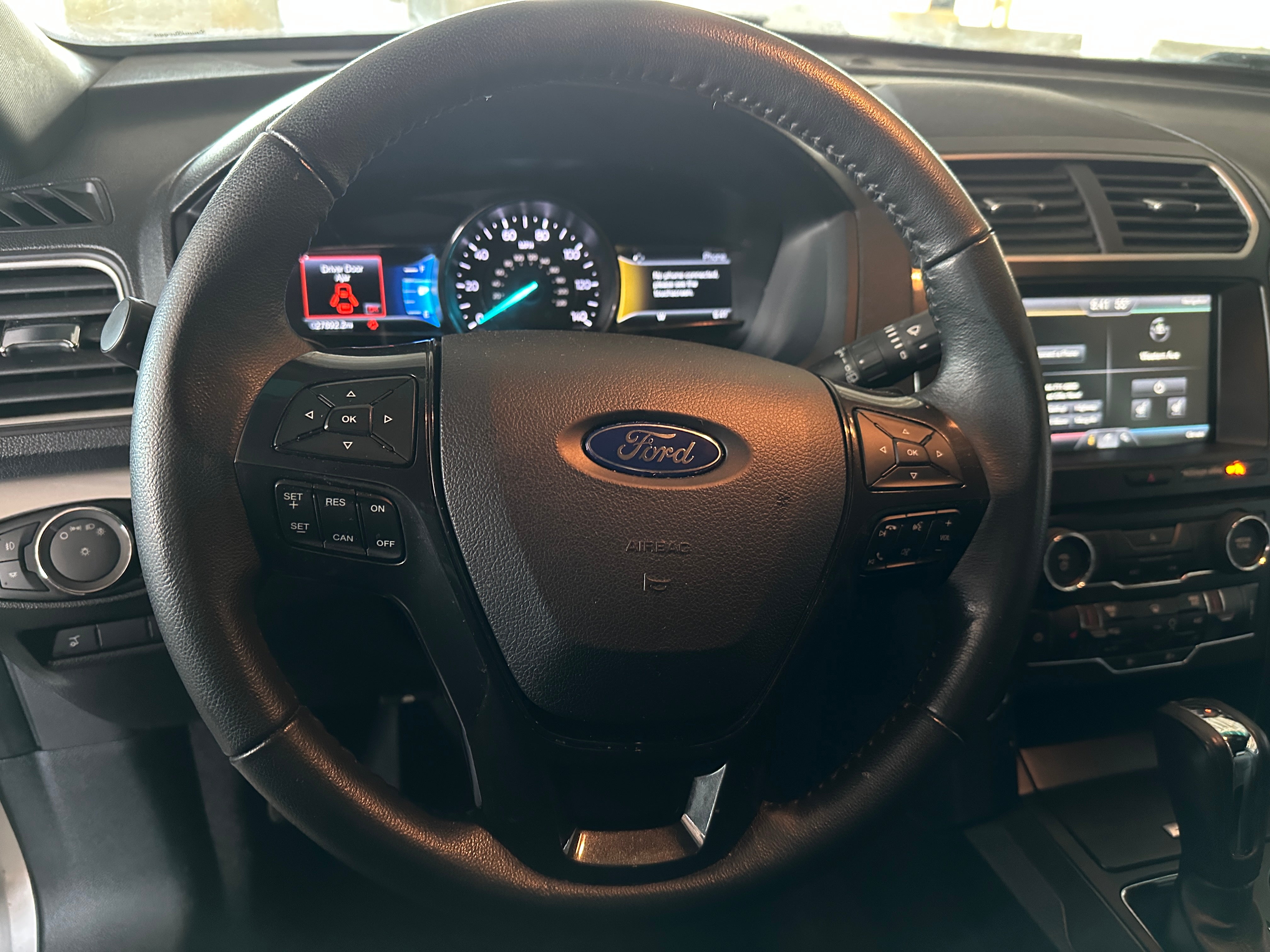 2016 Ford Explorer XLT 4