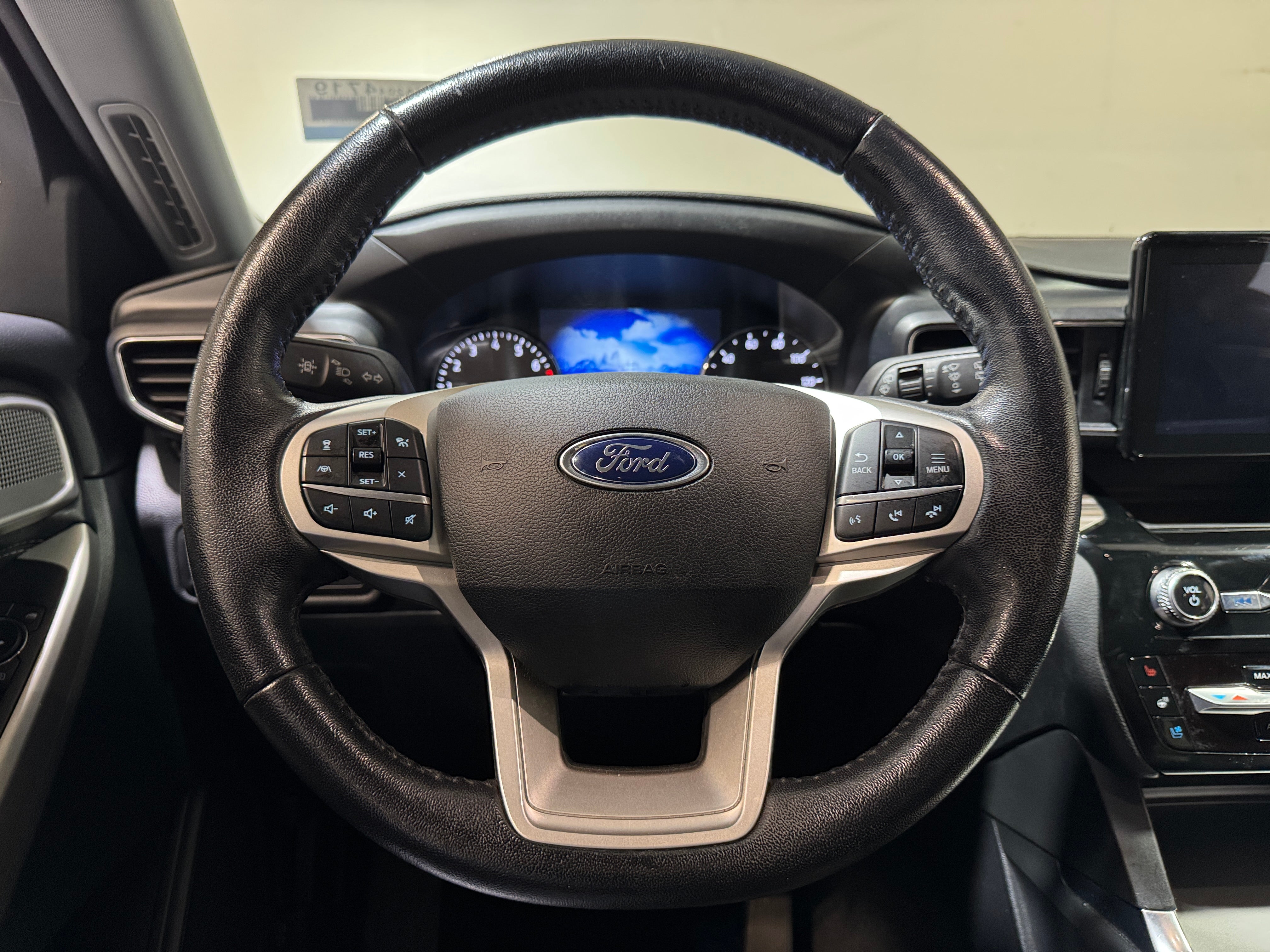 2021 Ford Explorer Limited 4