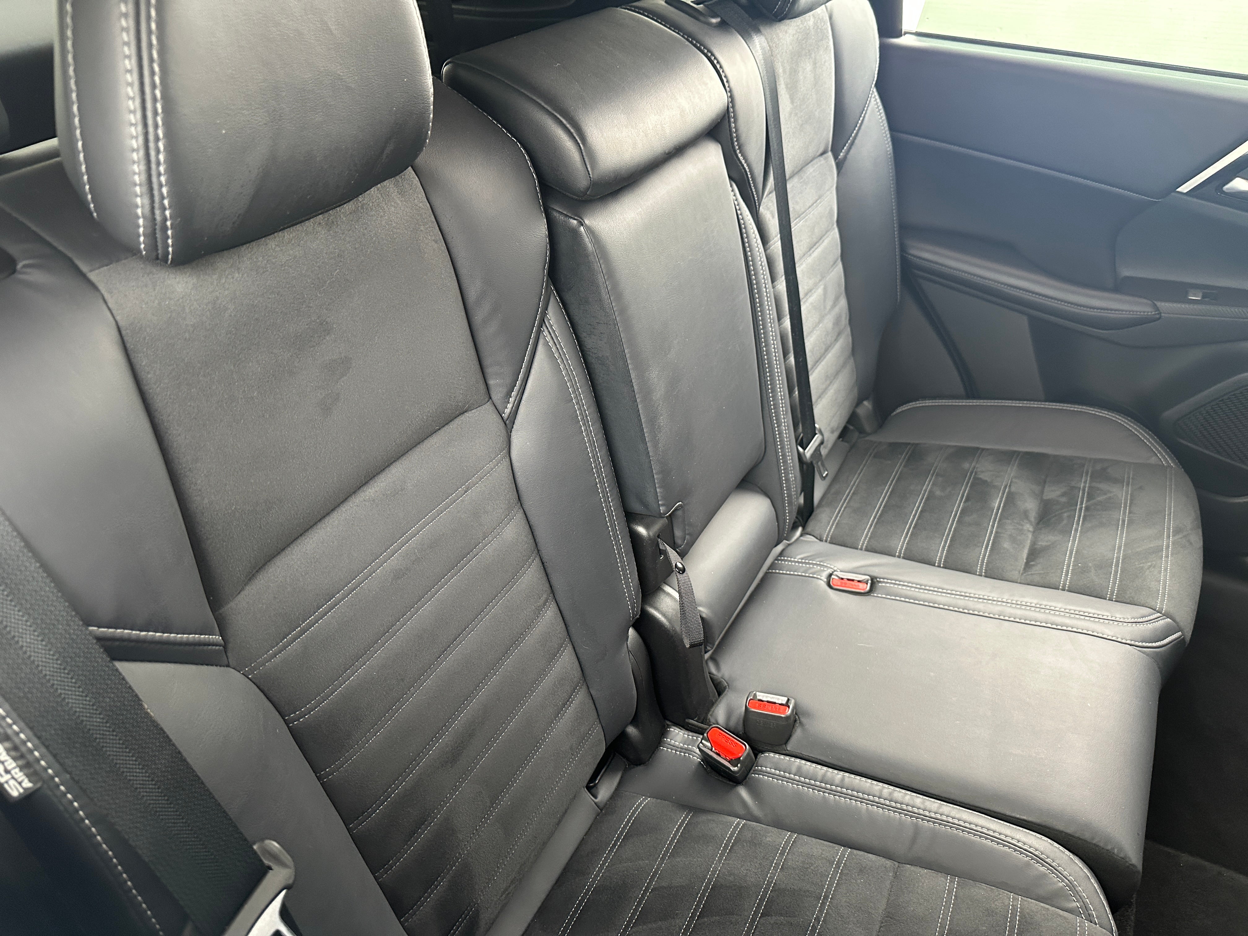 2022 Mitsubishi Outlander SE 5