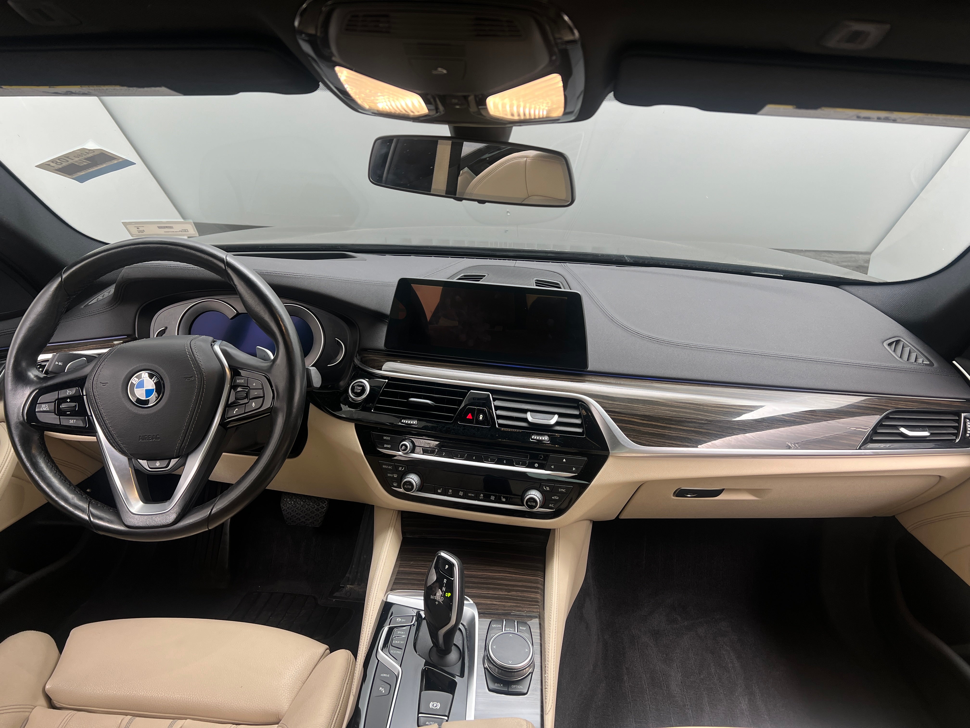 2018 BMW 5 Series 530e xDrive iPerformance 2